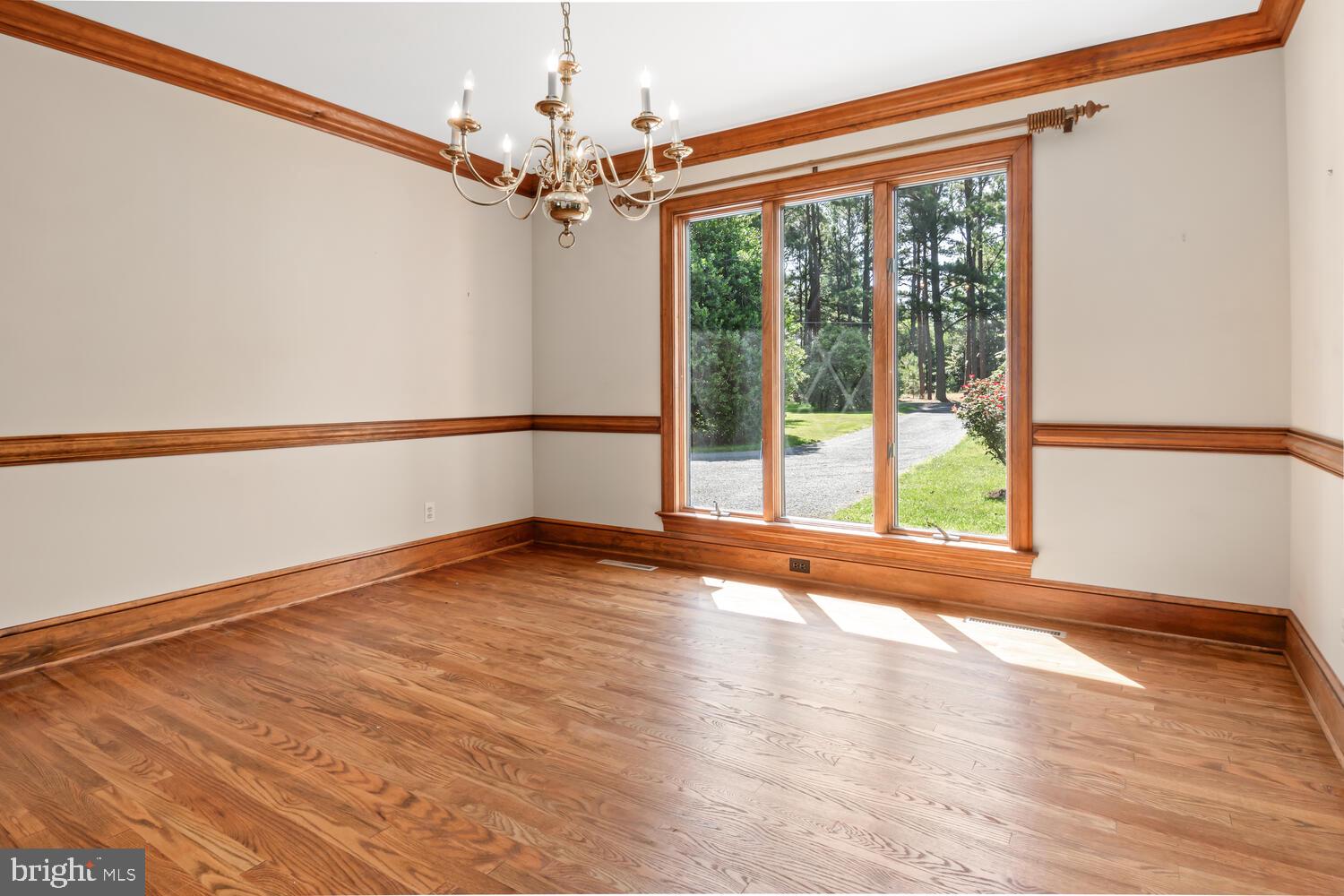 TUNIS MILLS - Residential