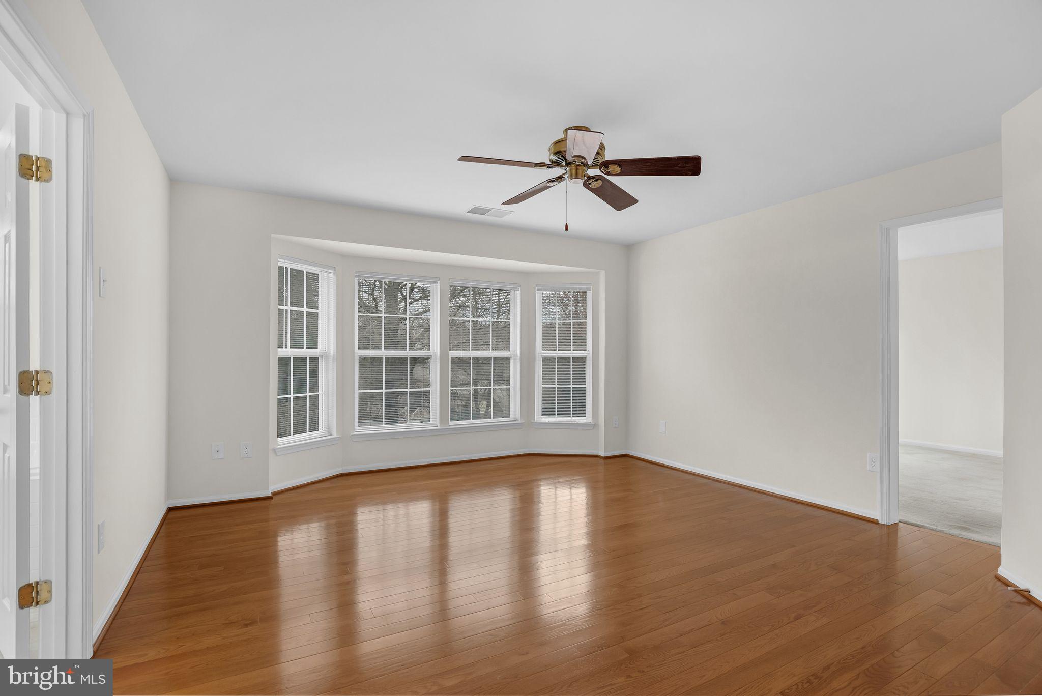 CHAPMAN FARM - Residential