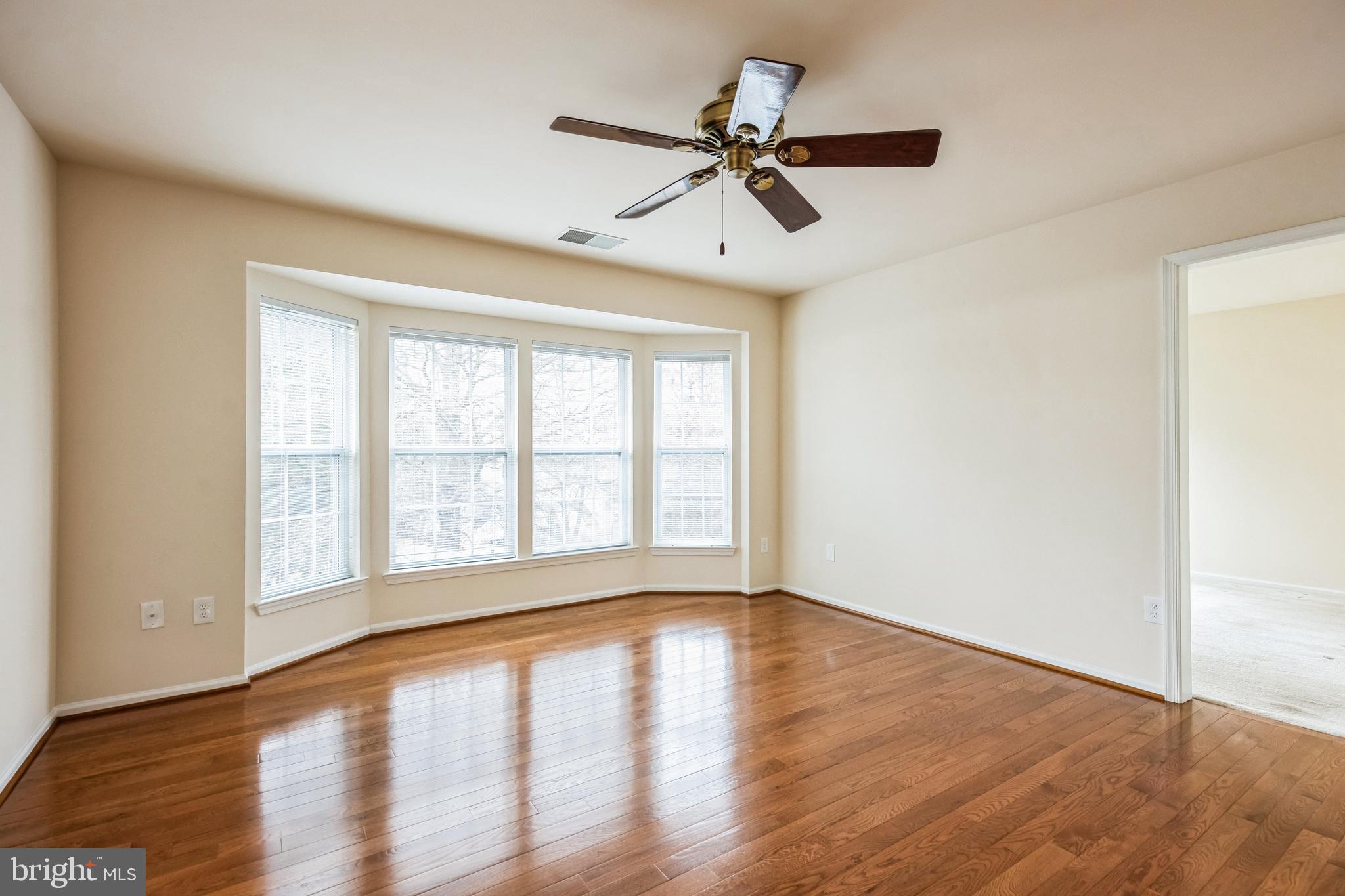 CHAPMAN FARM - Residential