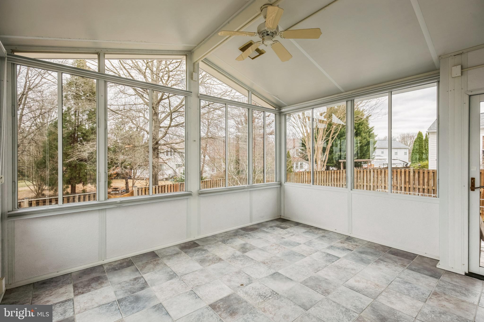 CHAPMAN FARM - Residential