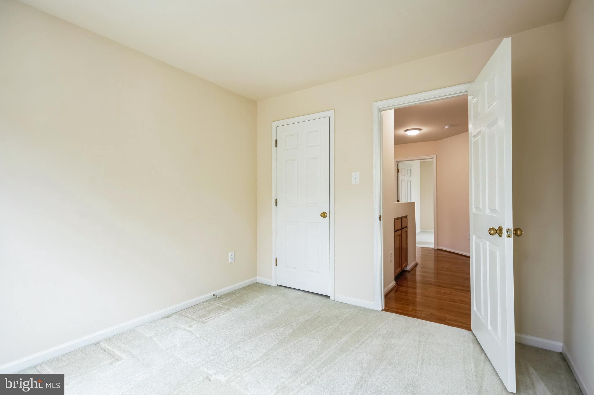 CHAPMAN FARM - Residential