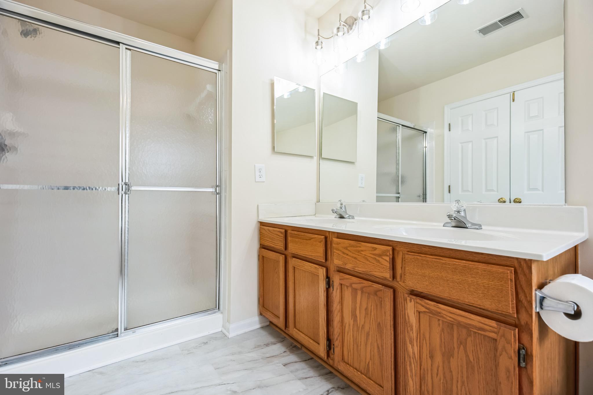 CHAPMAN FARM - Residential