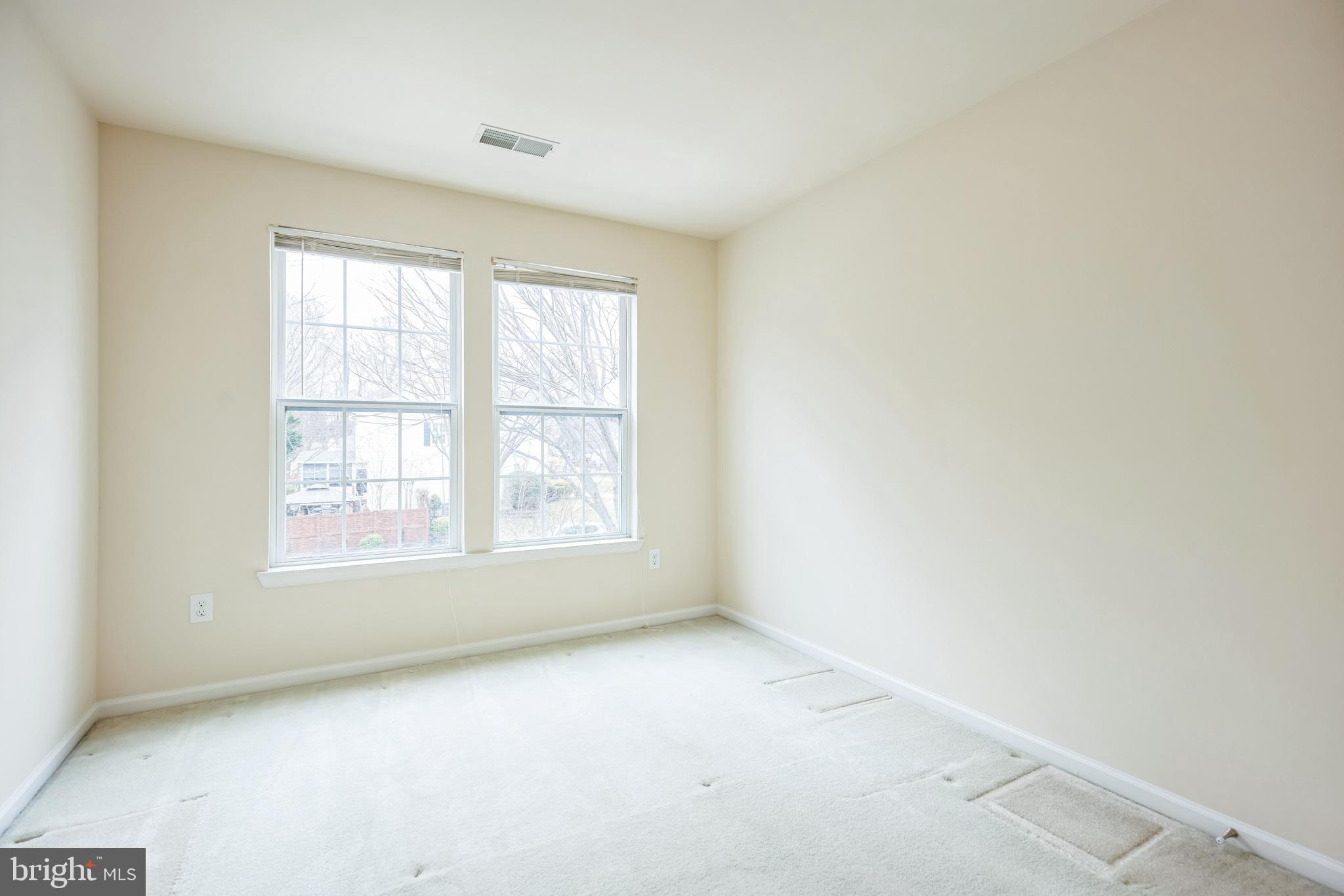 CHAPMAN FARM - Residential