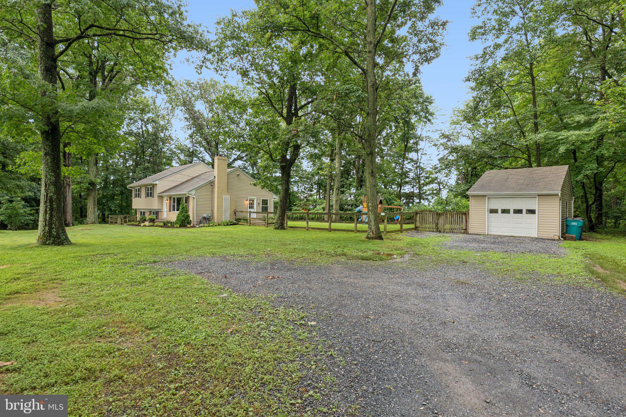 MONROVIA - Residential