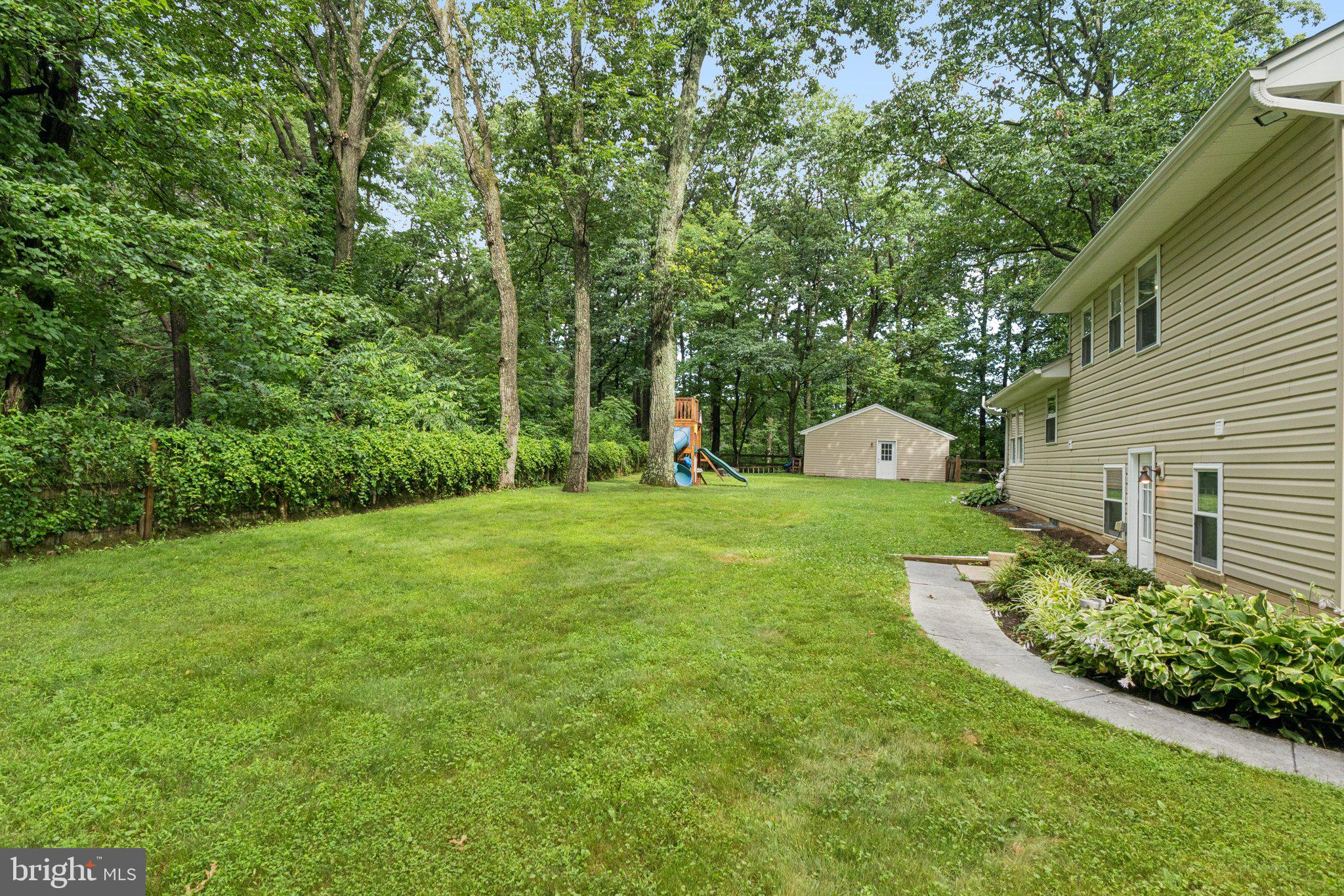 MONROVIA - Residential