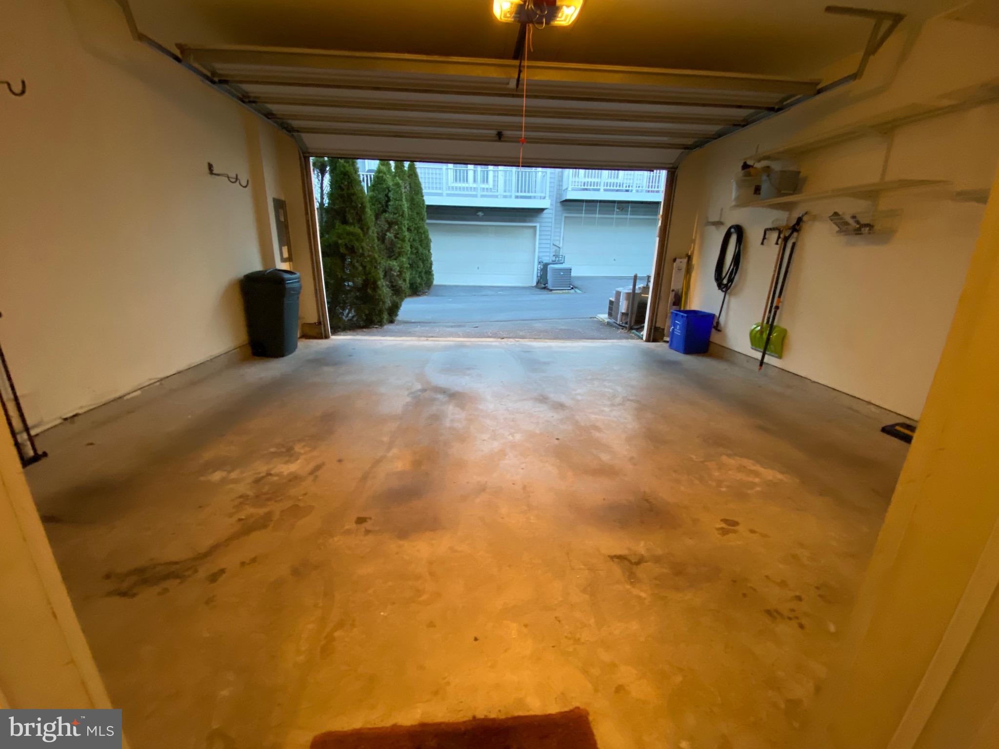 BELVEDERE GLEN - Residential Lease