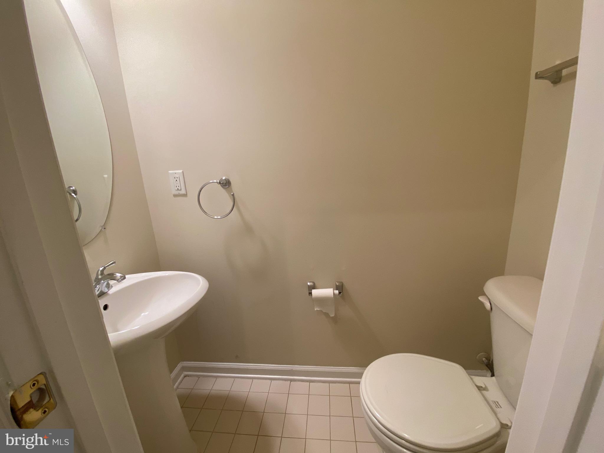 BELVEDERE GLEN - Residential Lease