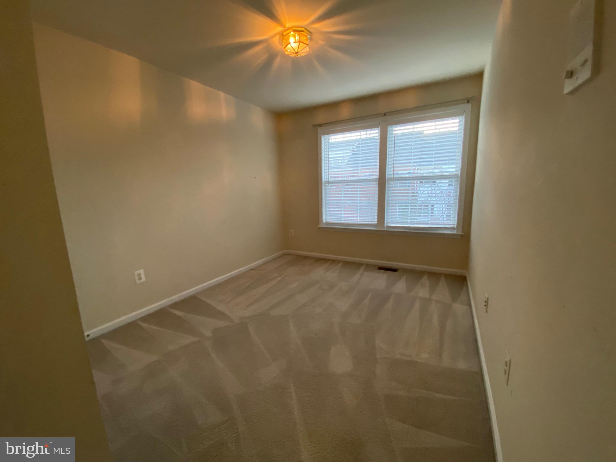 BELVEDERE GLEN - Residential Lease