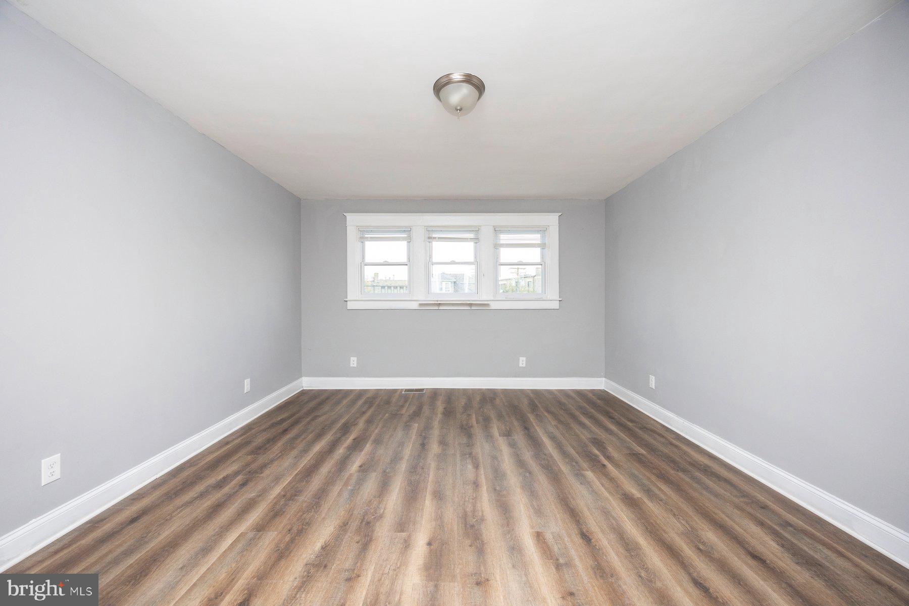 LAURAVILLE HISTORIC DISTRICT - Residential Lease