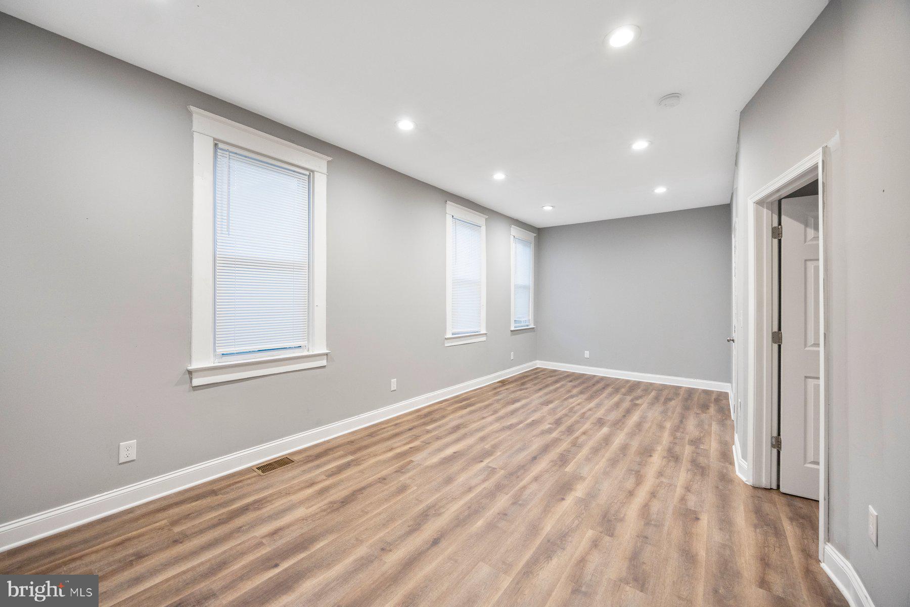 LAURAVILLE HISTORIC DISTRICT - Residential Lease