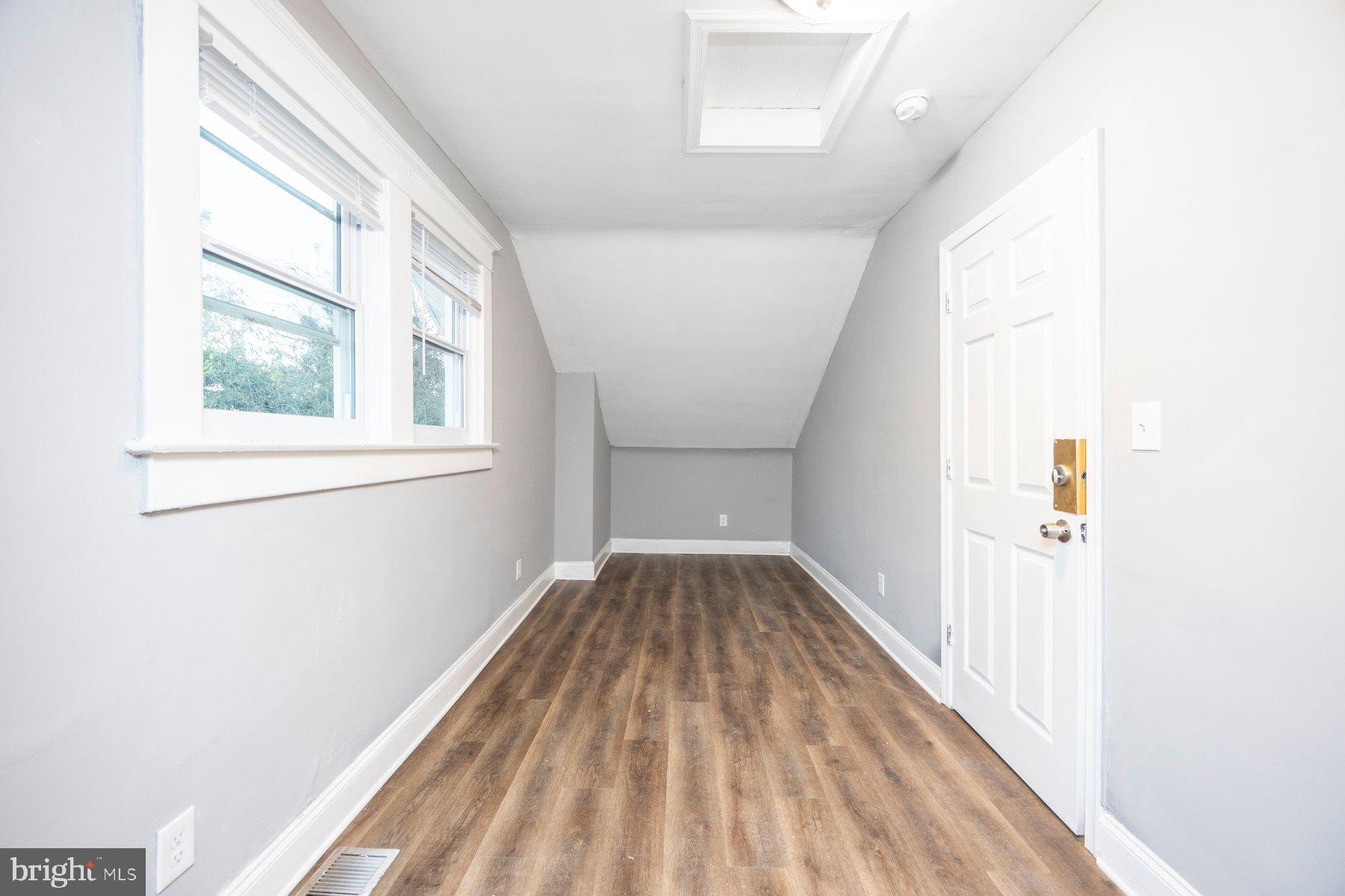 LAURAVILLE HISTORIC DISTRICT - Residential Lease