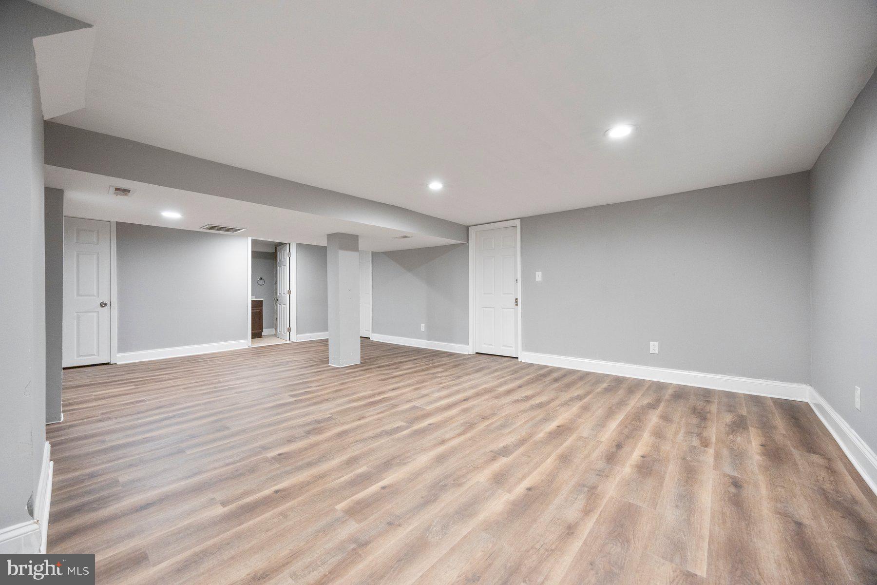 LAURAVILLE HISTORIC DISTRICT - Residential Lease