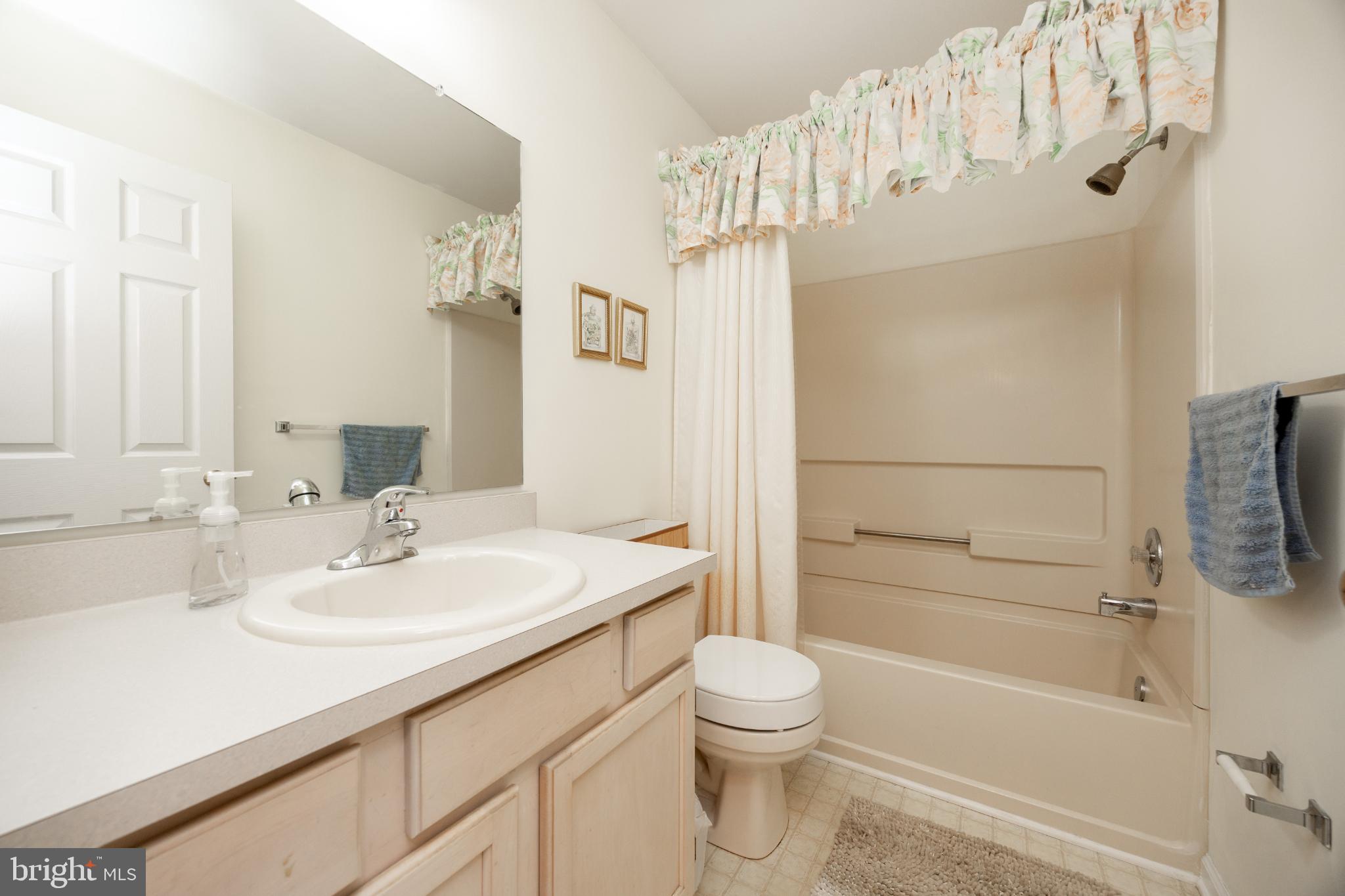 STONEGATE - Residential