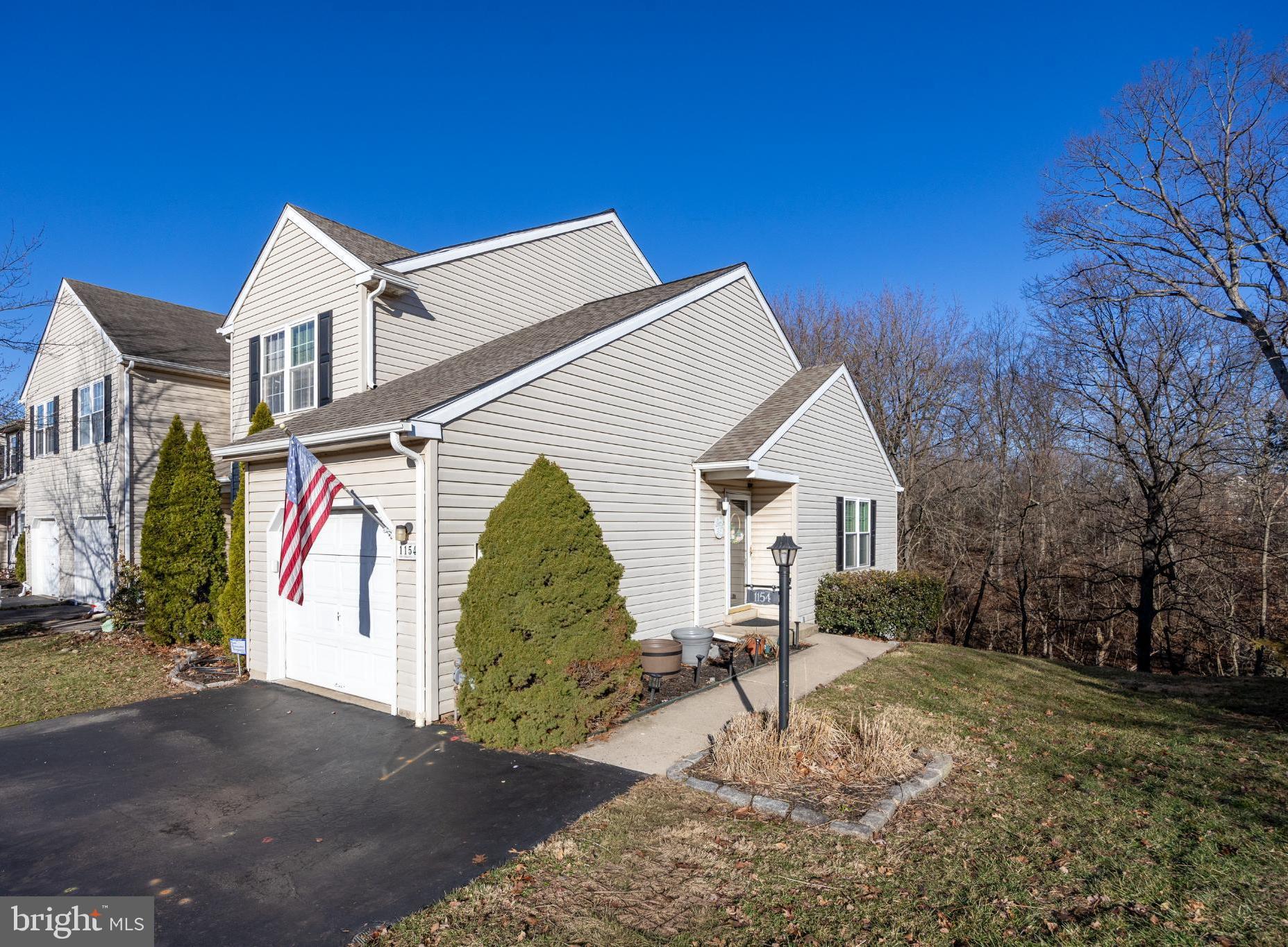 STONEGATE - Residential