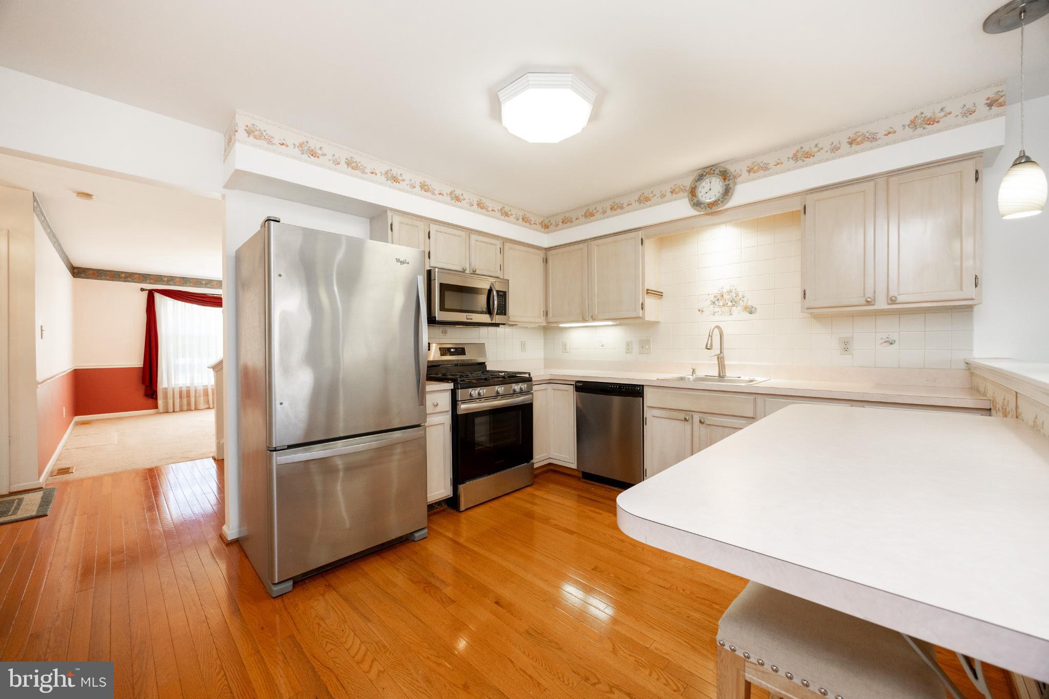 STONEGATE - Residential