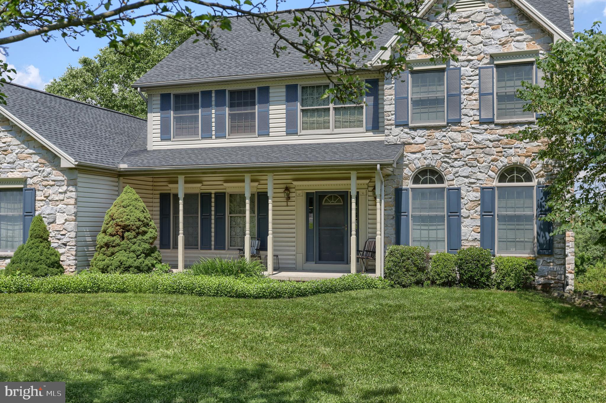 75 AUTUMNWOOD DRIVE