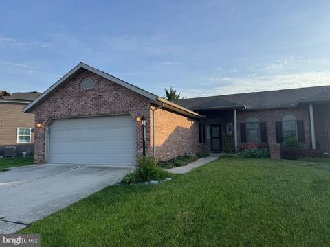 75 HOMESTEAD DRIVE GREENCASTLE PA 17225