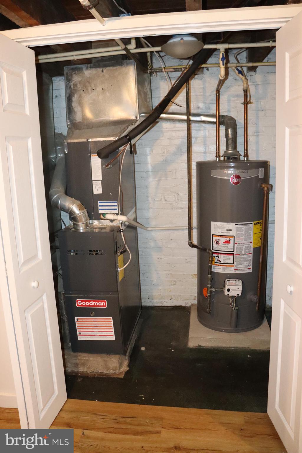 COLDSTREAM HOMESTEAD MONTEBELLO HISTORIC DISTRICT - Residential