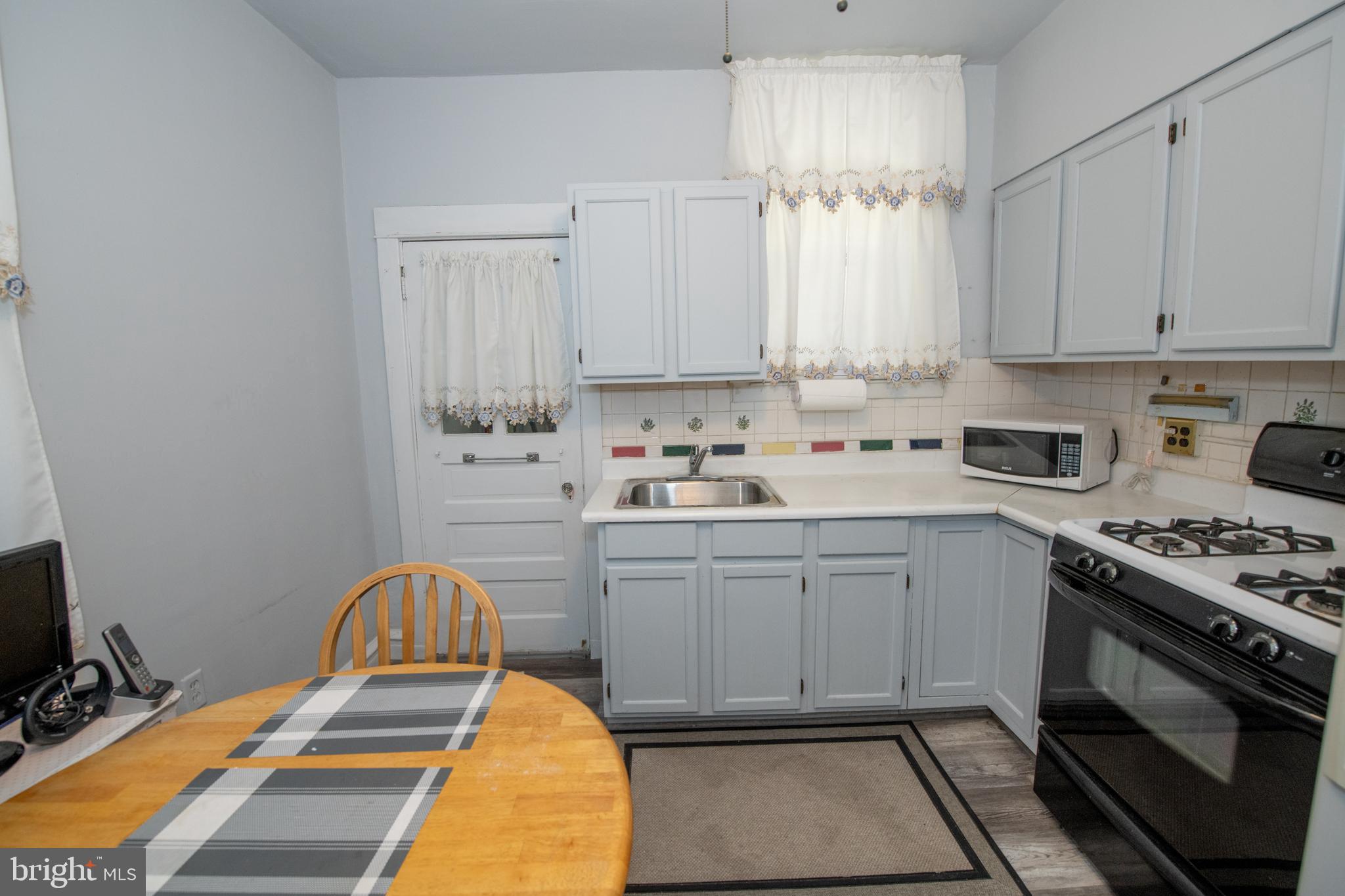 NORTHWOOD - Residential