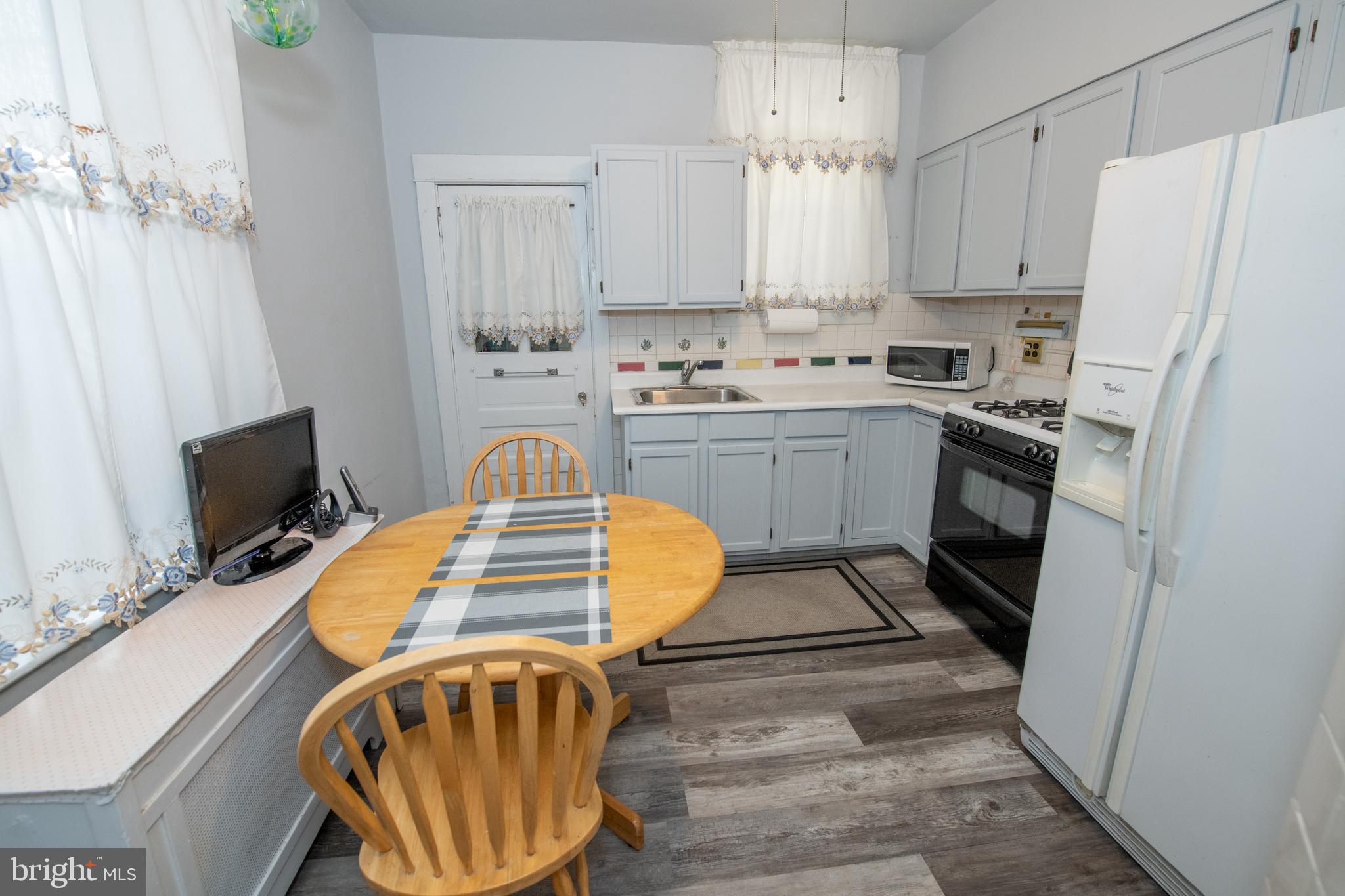 NORTHWOOD - Residential