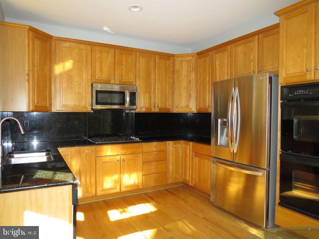 WESTWOOD VILLAGE - Residential Lease