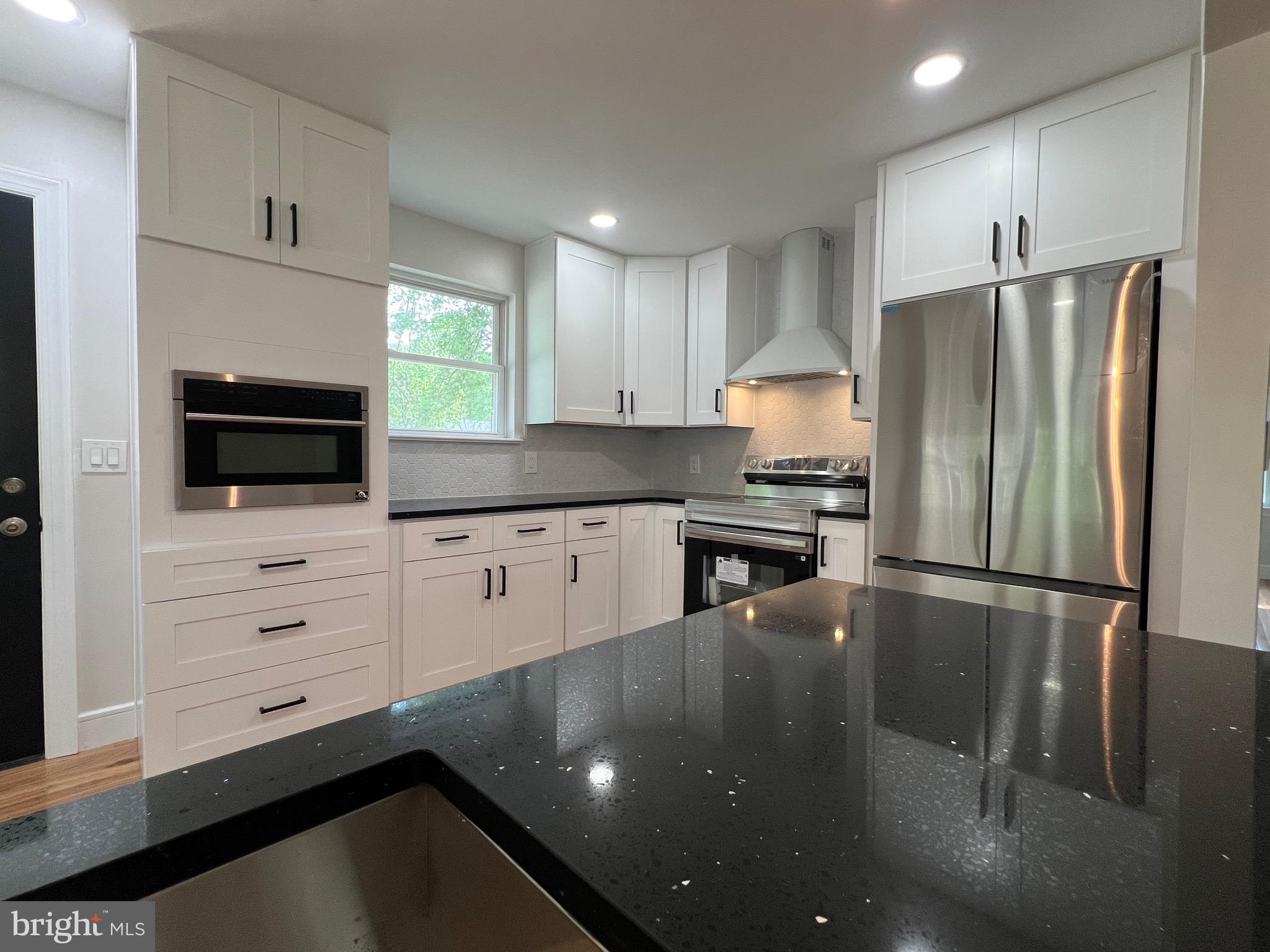 104 FARMINGTON ROAD W