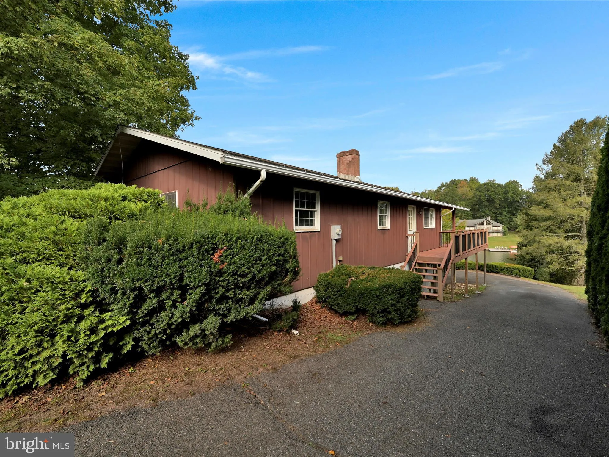 Auburn, Pennsylvania 17922, United States, 3 Bedrooms Bedrooms, ,2 BathroomsBathrooms,Residential,Pending,211274