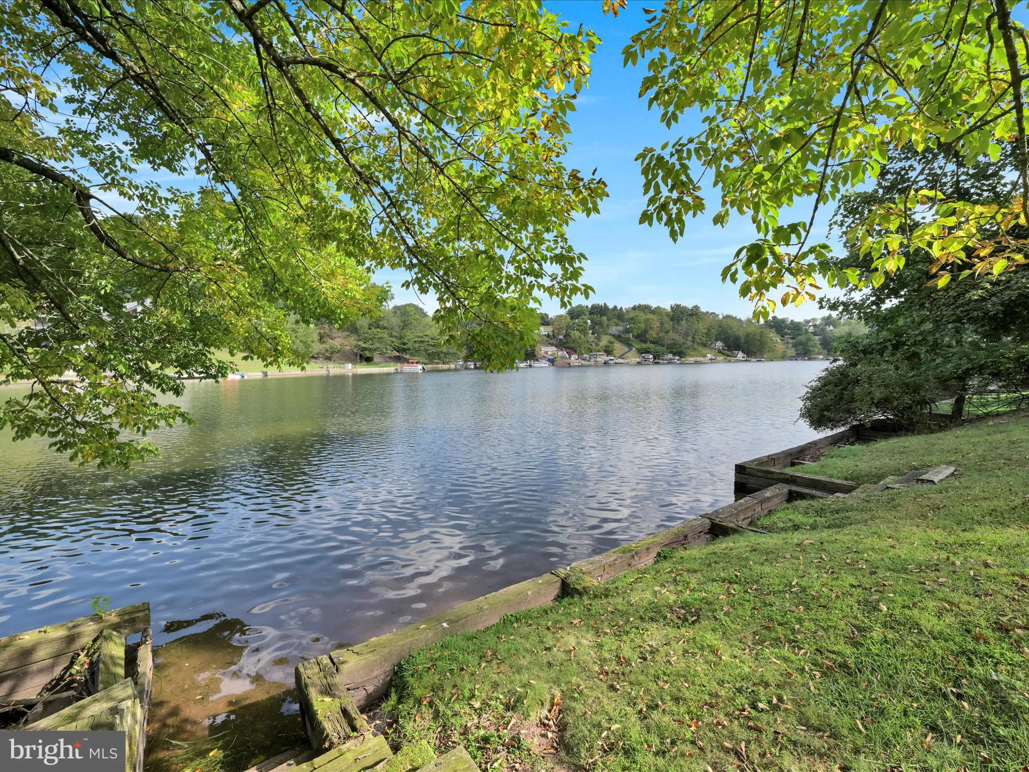 Auburn, Pennsylvania 17922, United States, 3 Bedrooms Bedrooms, ,2 BathroomsBathrooms,Residential,Pending,211274