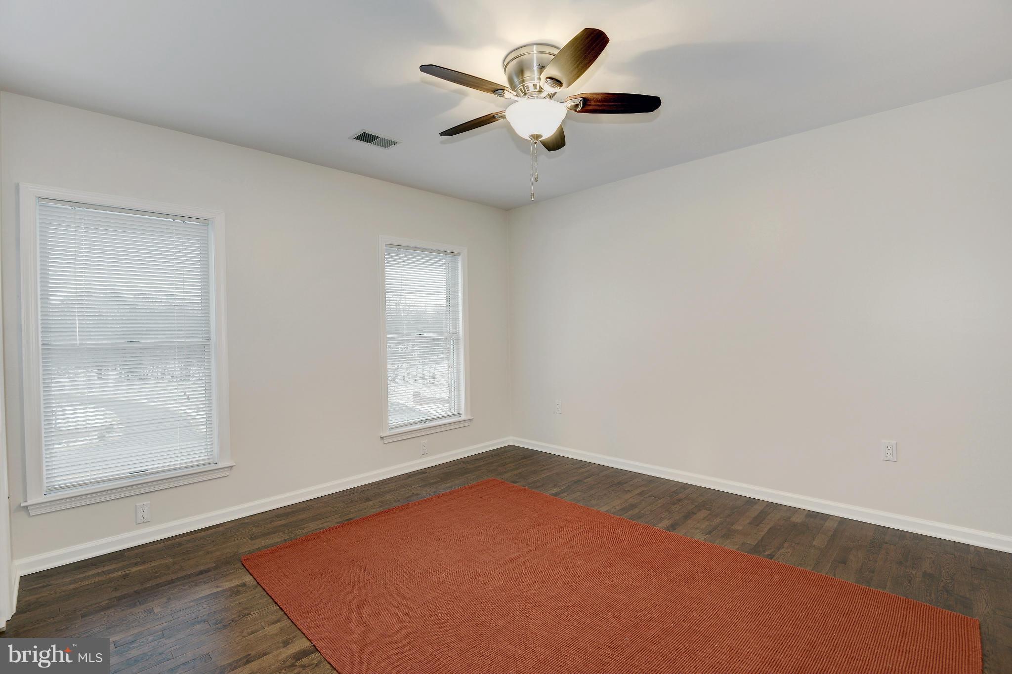 DARNESTOWN OUTSIDE - Residential