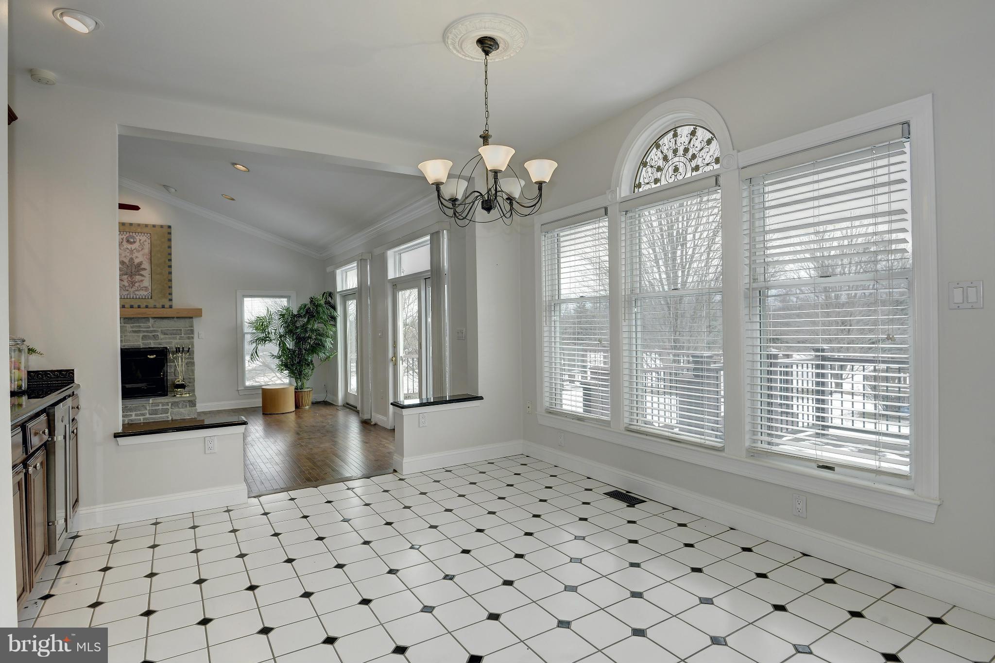 DARNESTOWN OUTSIDE - Residential