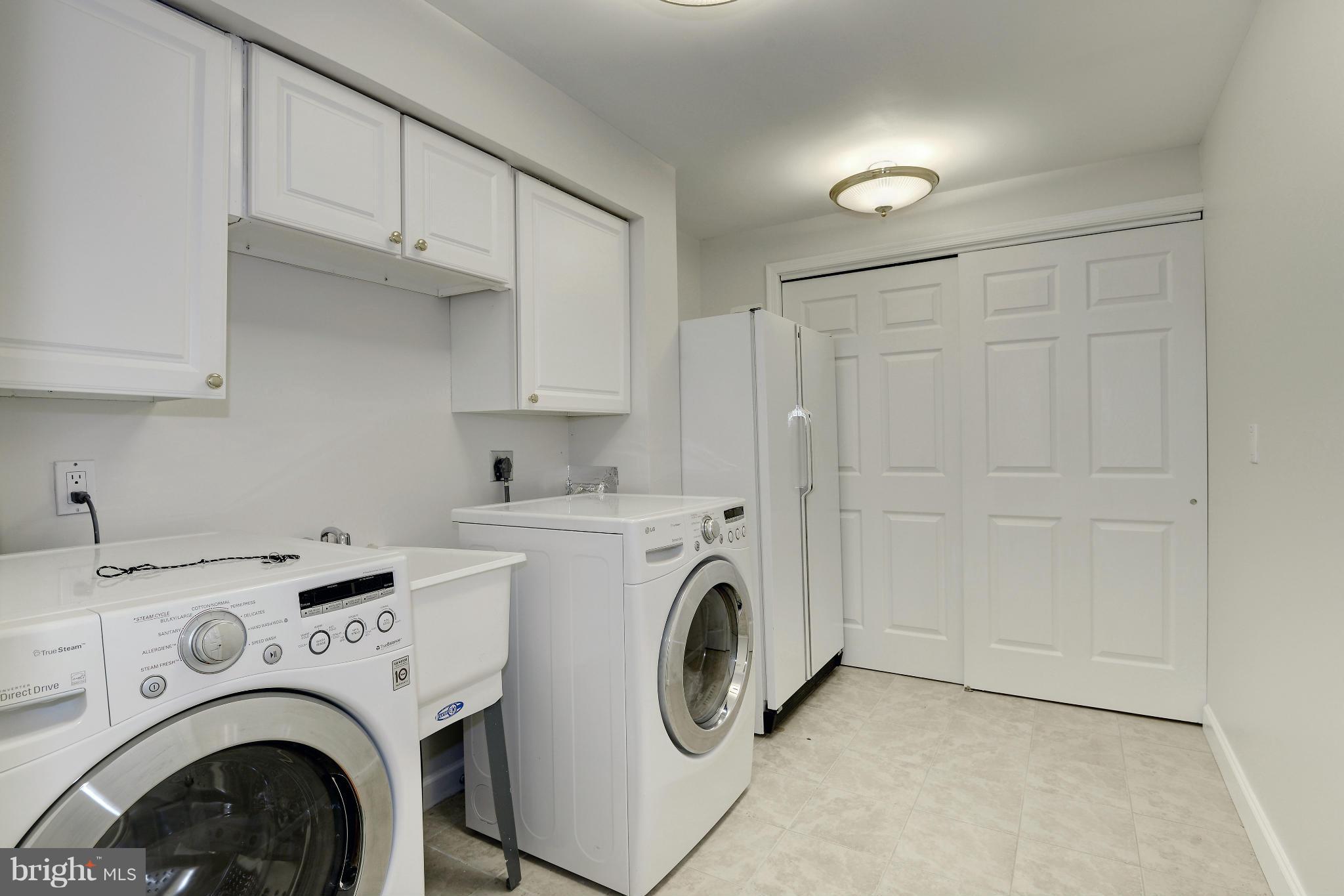 DARNESTOWN OUTSIDE - Residential