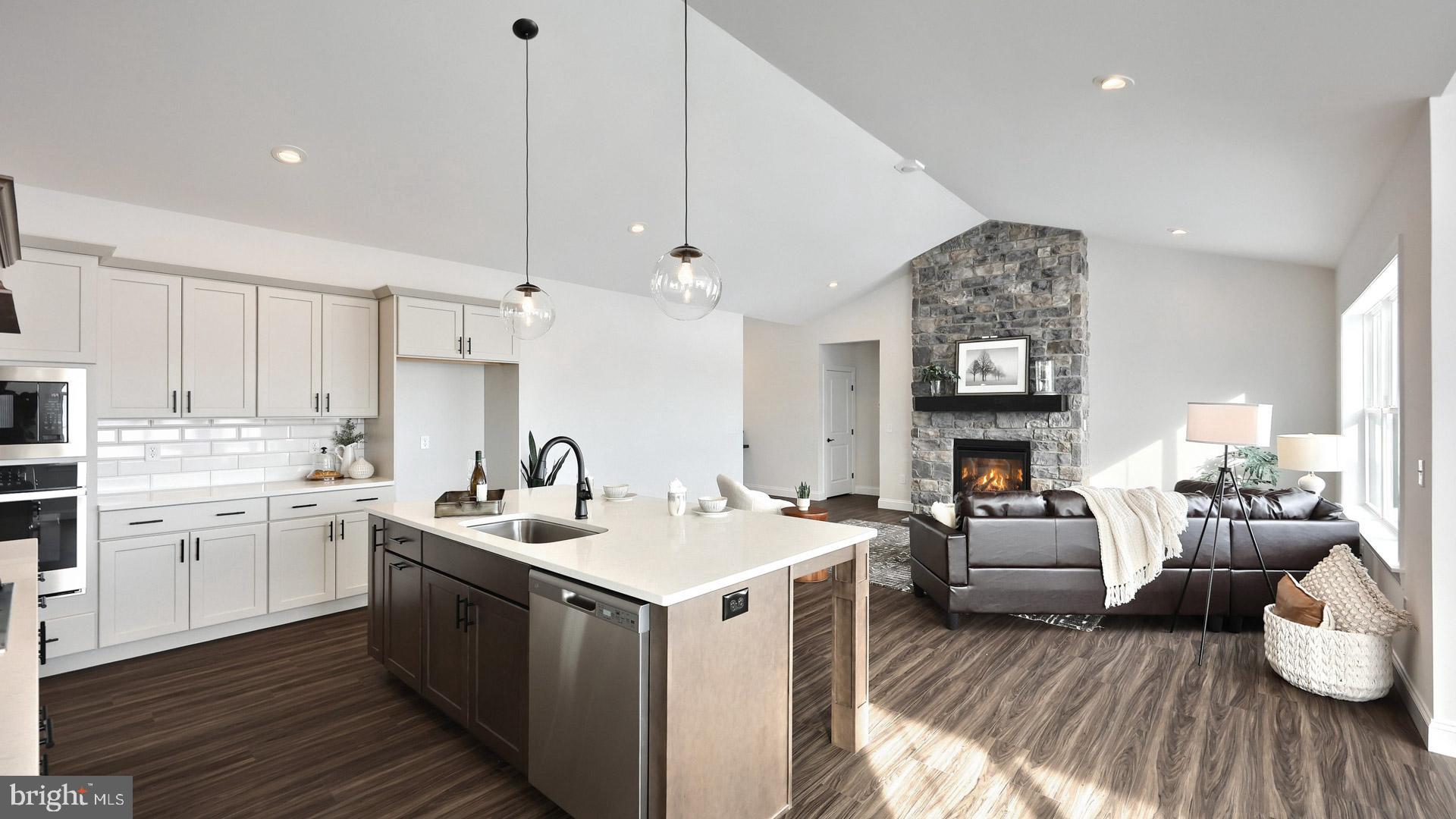 THE CROSSINGS AT SWEETBRIAR - Residential