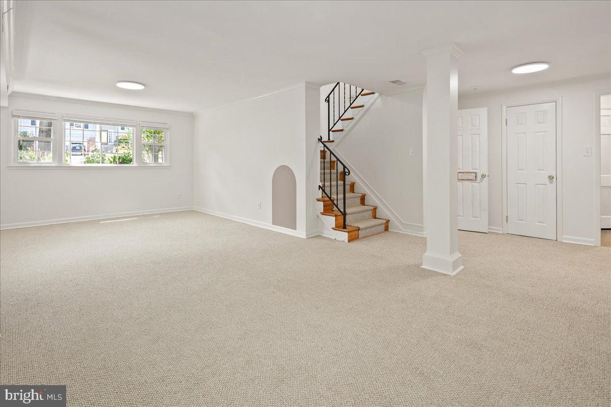 RIVERSIDE ESTATES - Residential