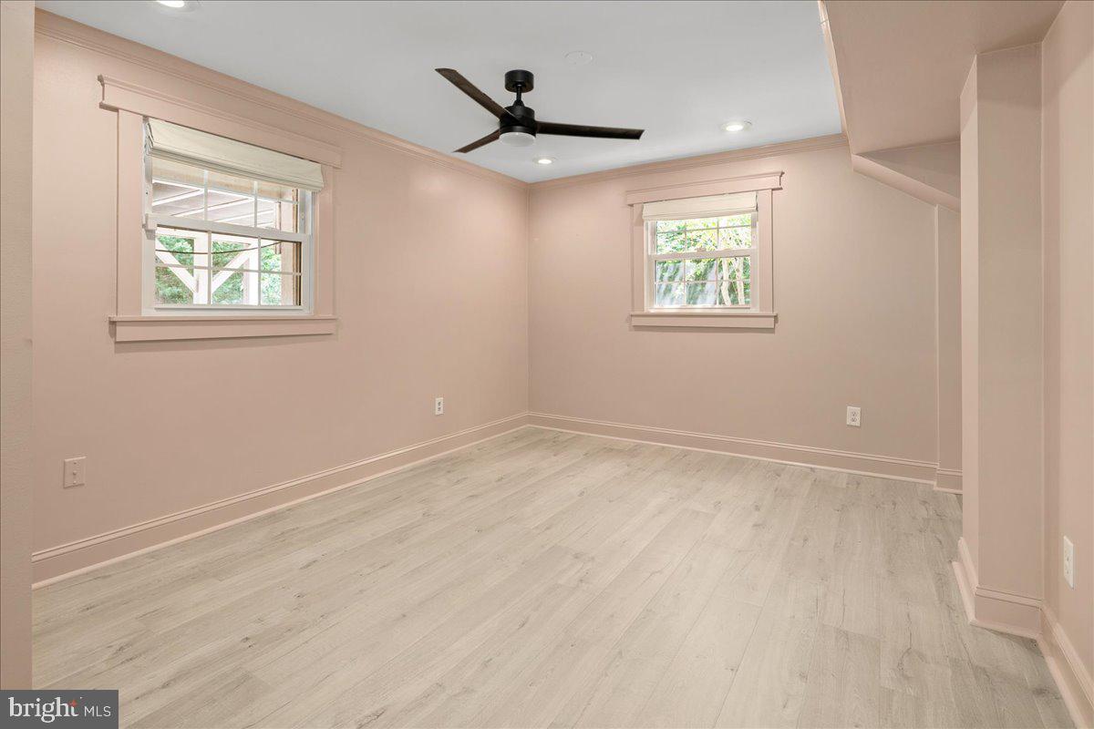 RIVERSIDE ESTATES - Residential