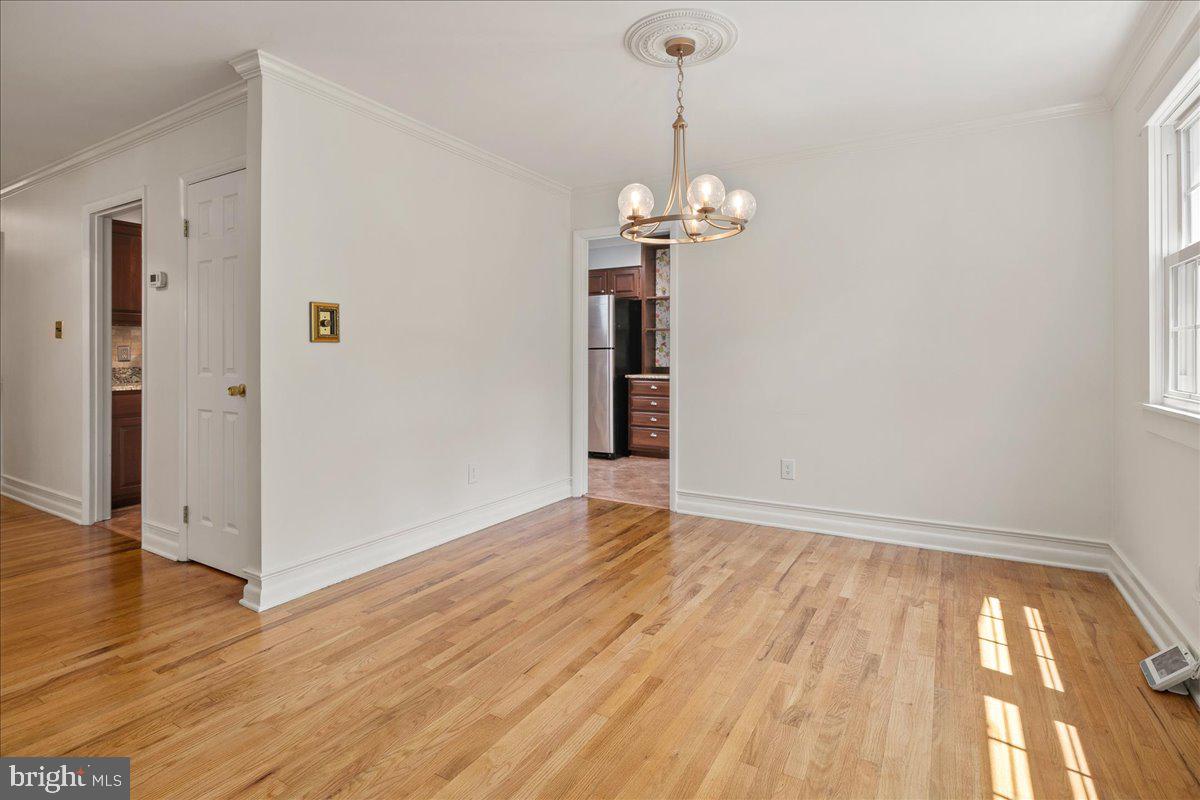 RIVERSIDE ESTATES - Residential