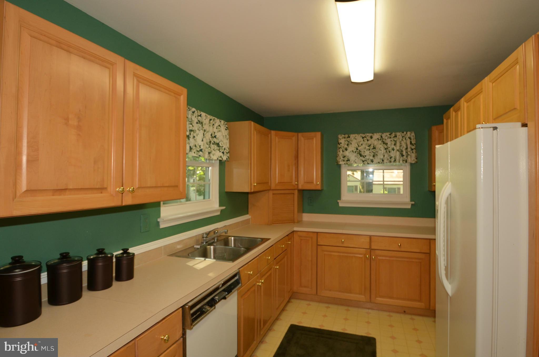 SUNRISE BEACH - Residential