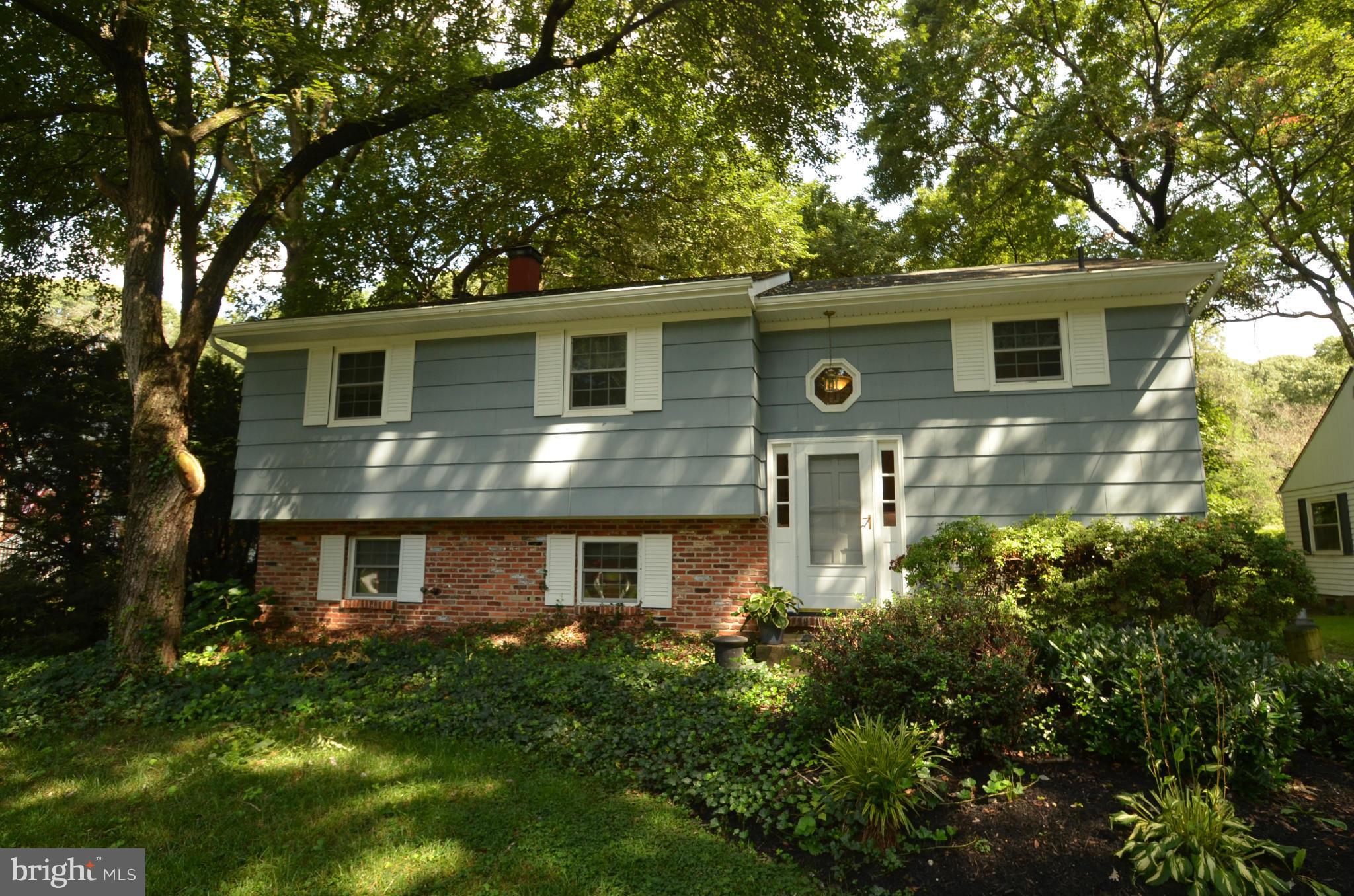 SUNRISE BEACH - Residential