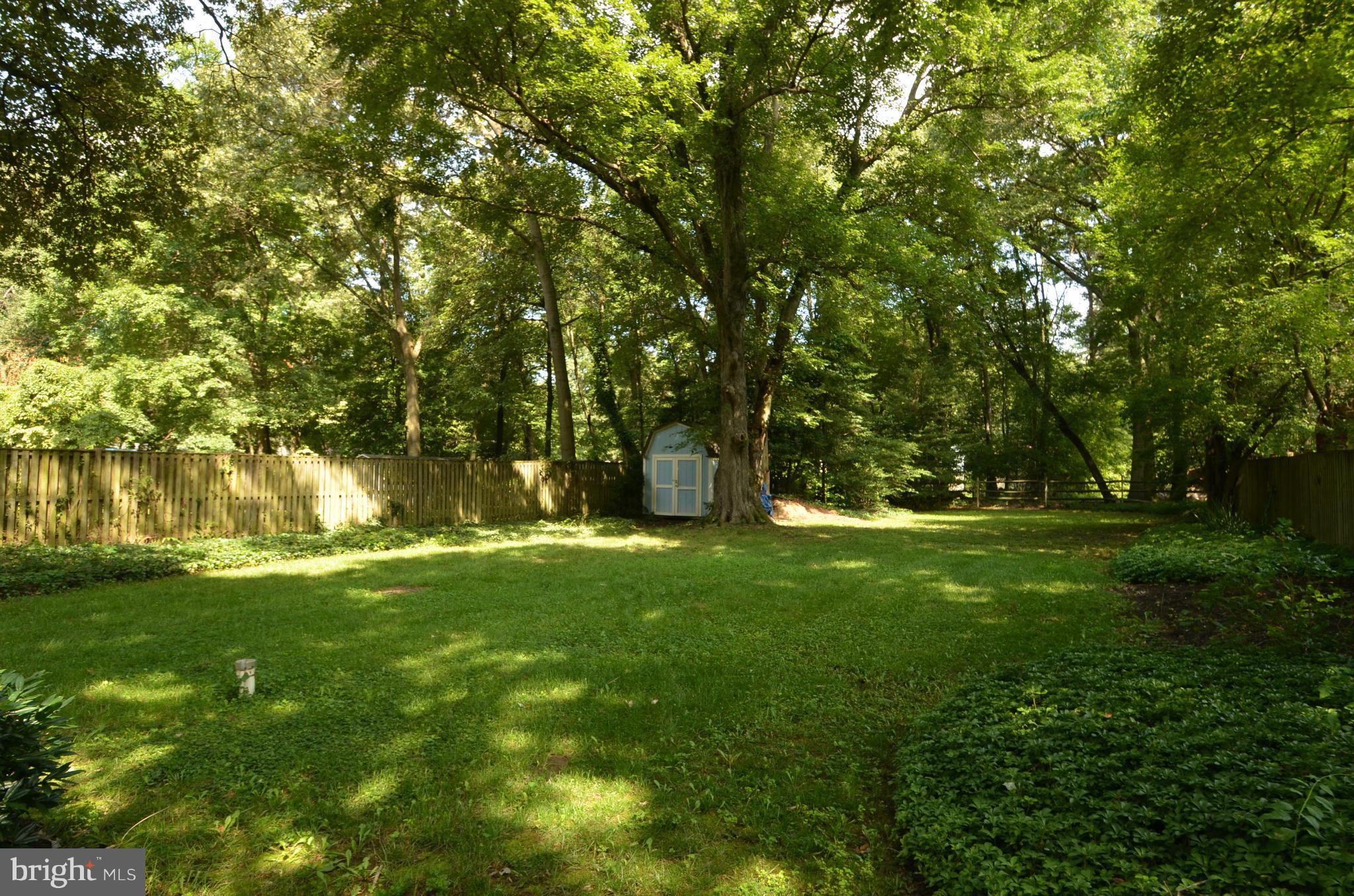 SUNRISE BEACH - Residential