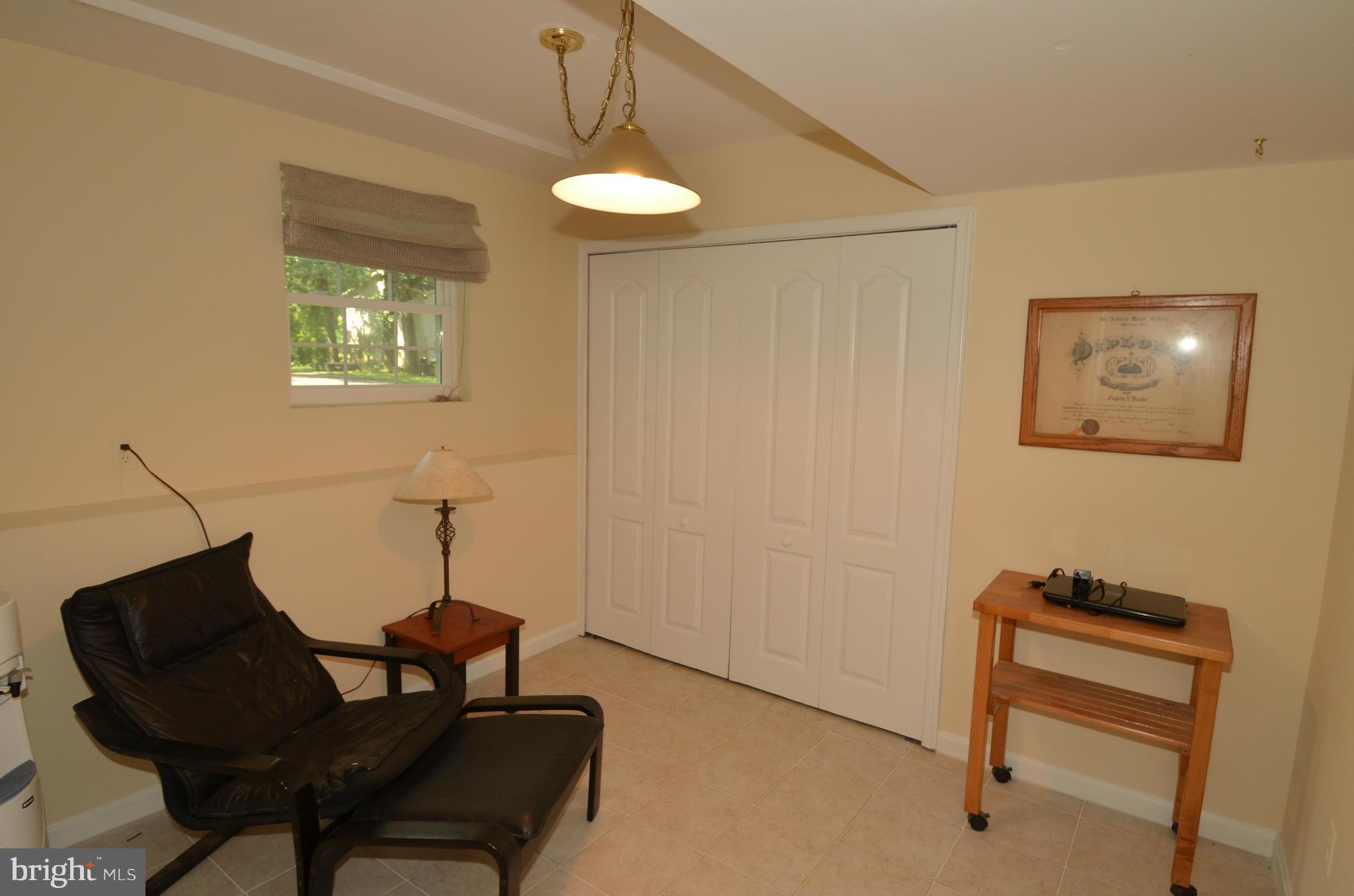 SUNRISE BEACH - Residential