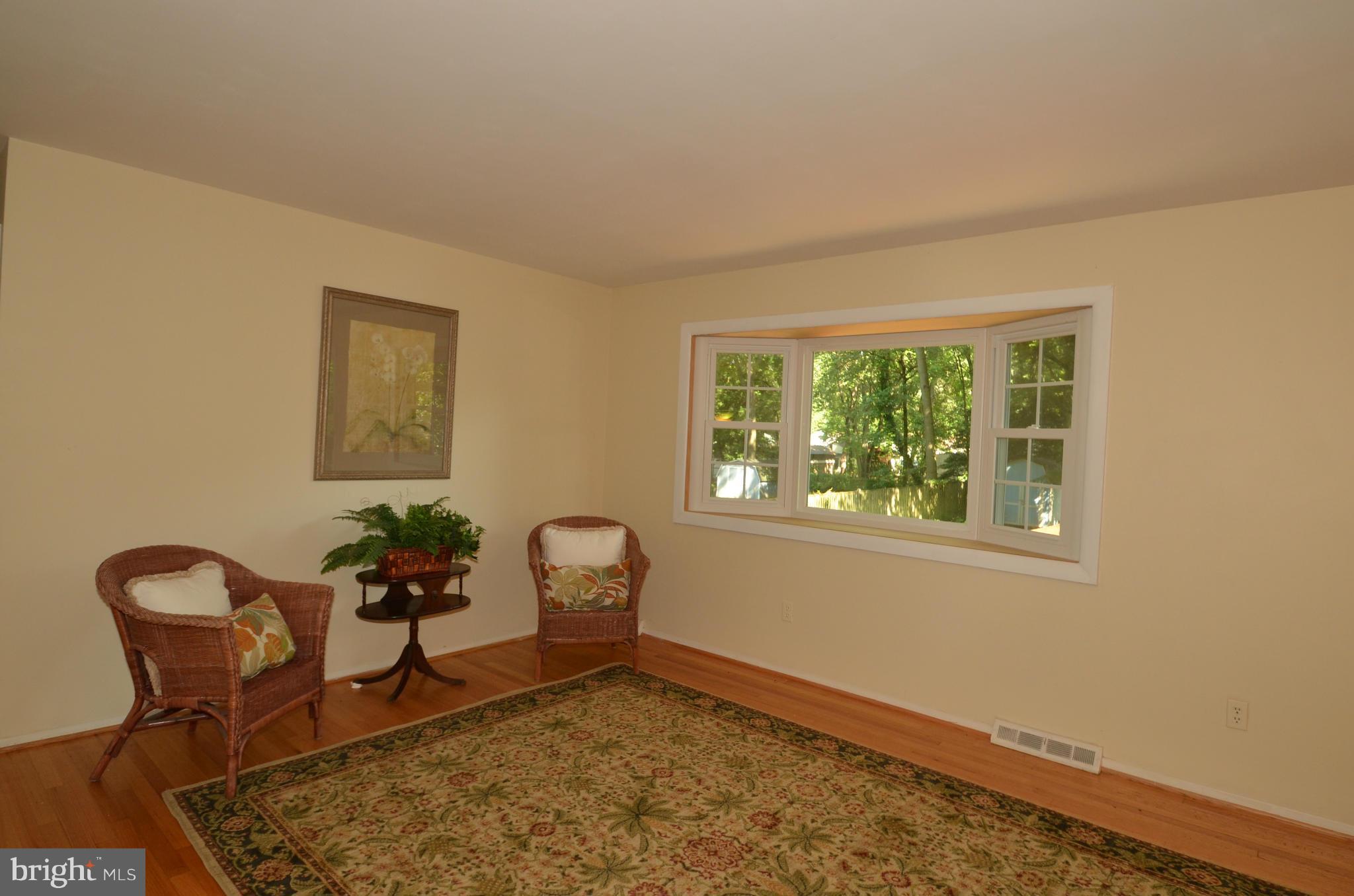 SUNRISE BEACH - Residential