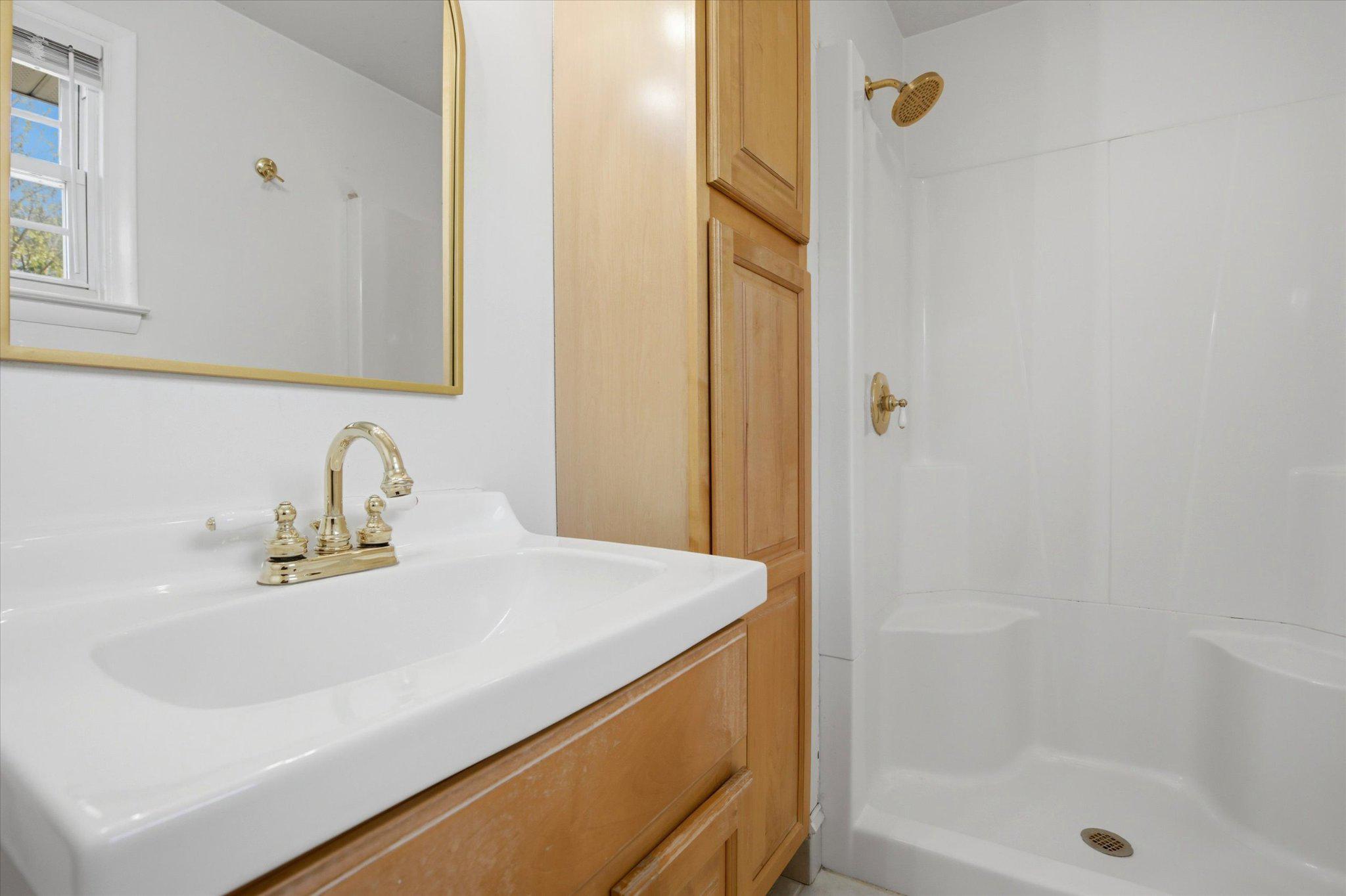 WESTOVER WOODS - Residential