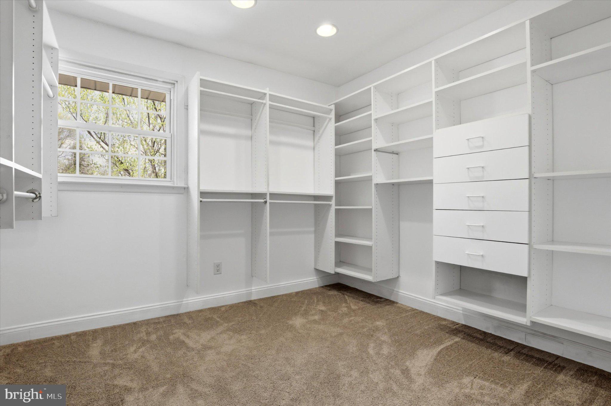 WESTOVER WOODS - Residential