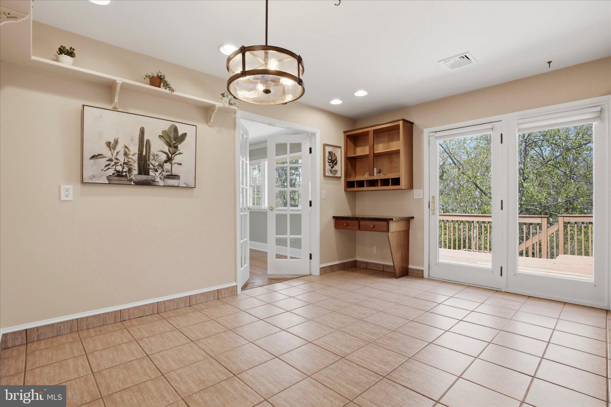 WESTOVER WOODS - Residential