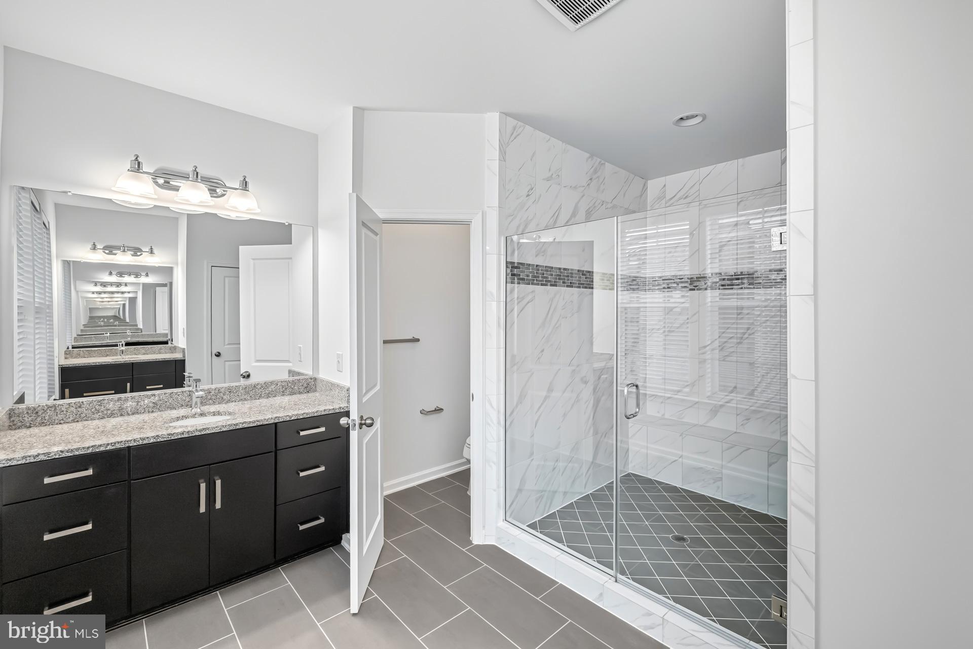 POTOMAC OVERLOOK CONDO - Residential