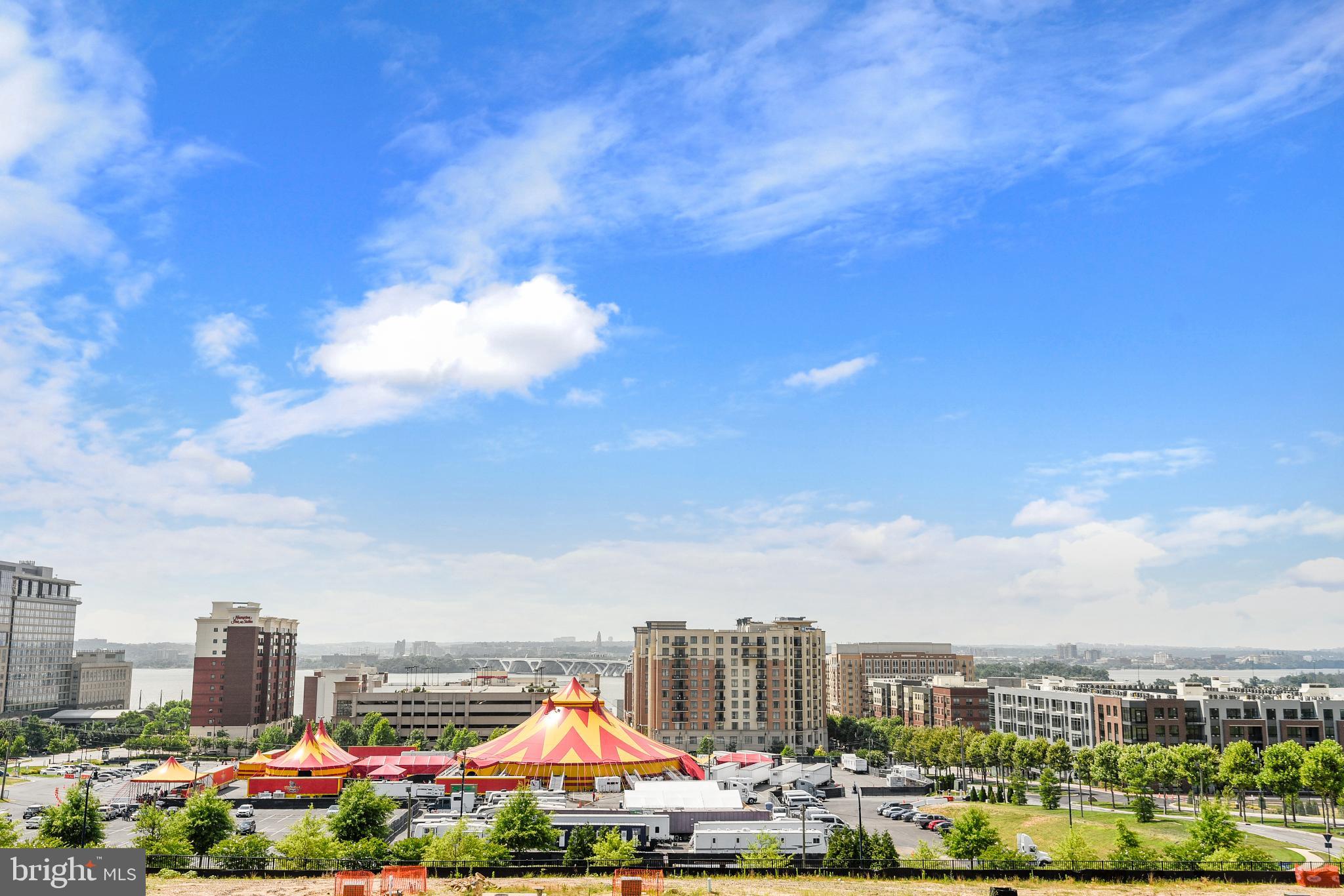 POTOMAC OVERLOOK CONDO - Residential