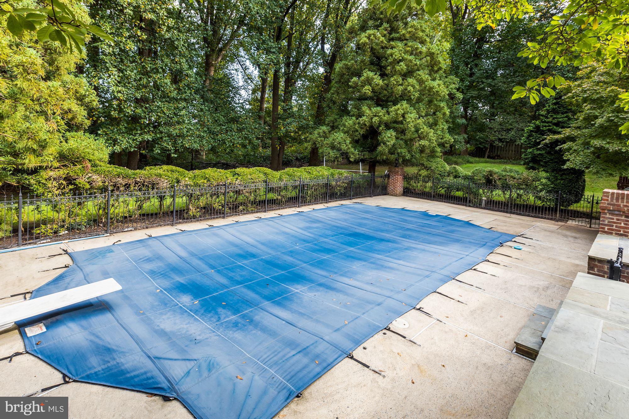 LINGANORE - Residential