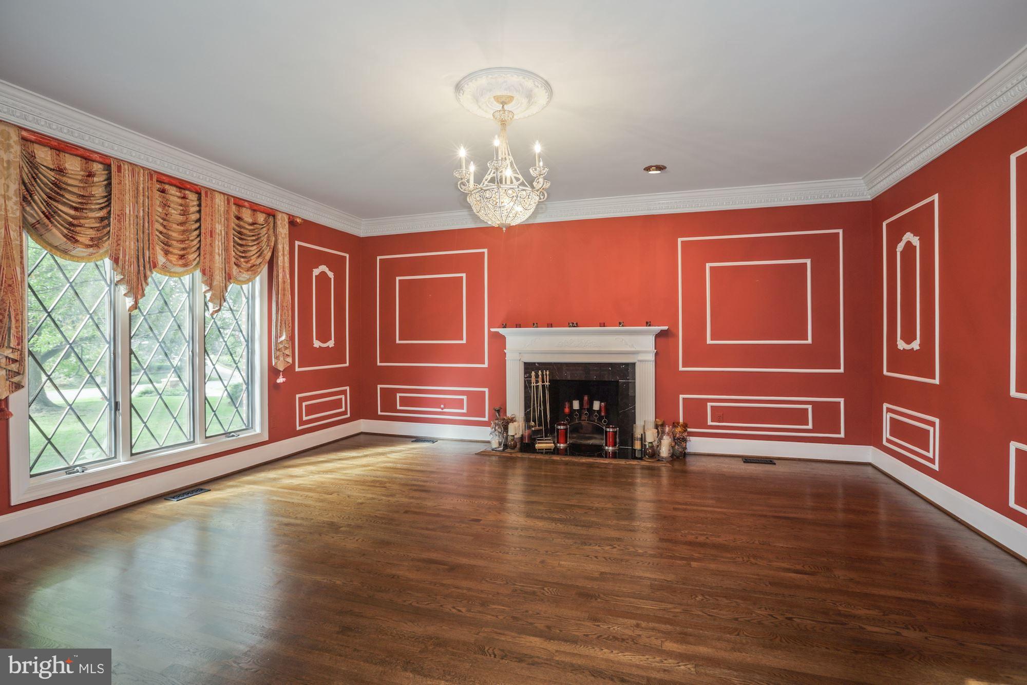 LINGANORE - Residential