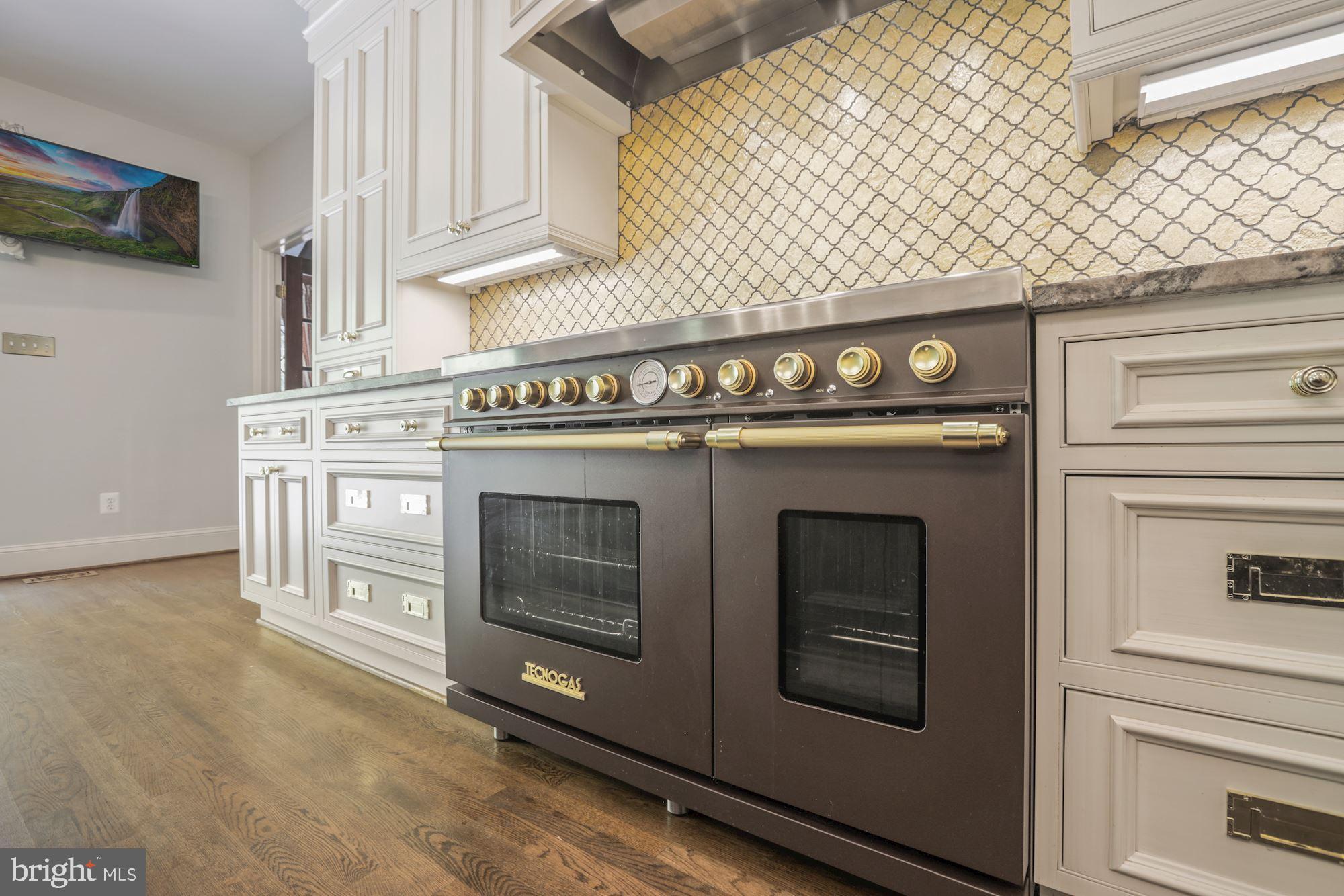 LINGANORE - Residential