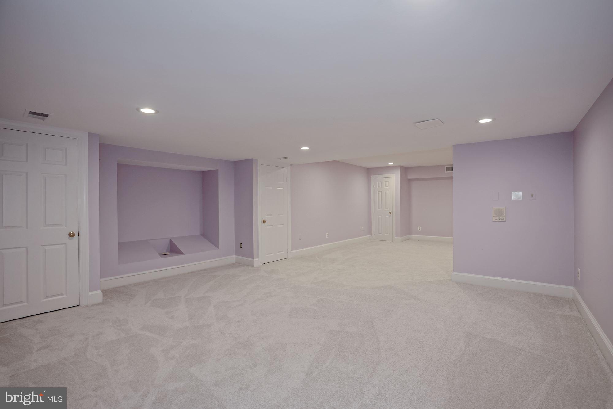 LINGANORE - Residential