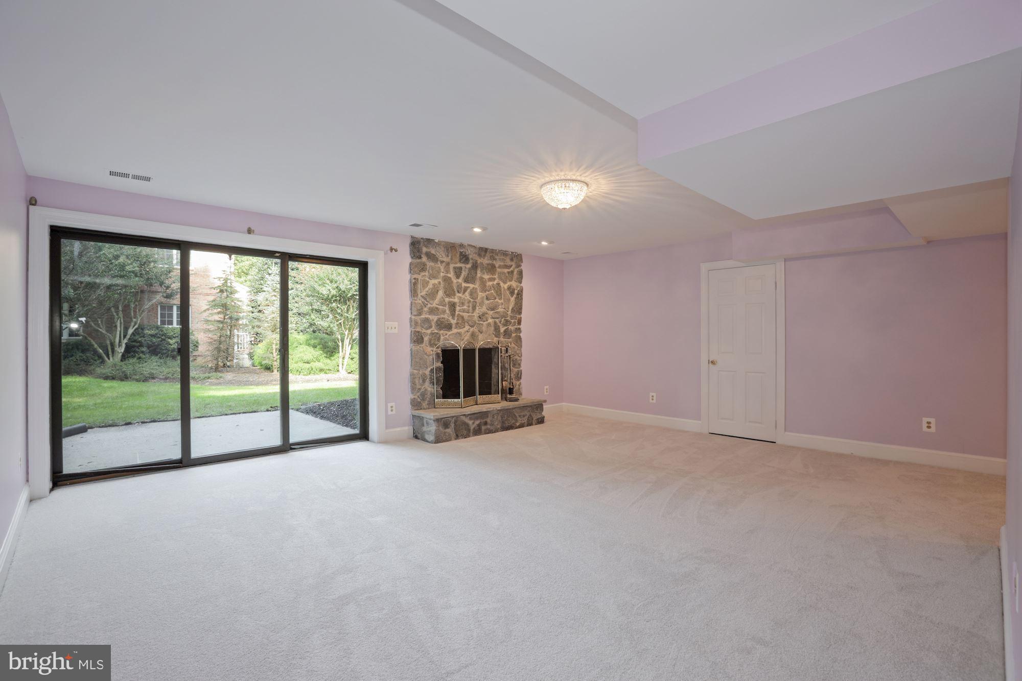 LINGANORE - Residential